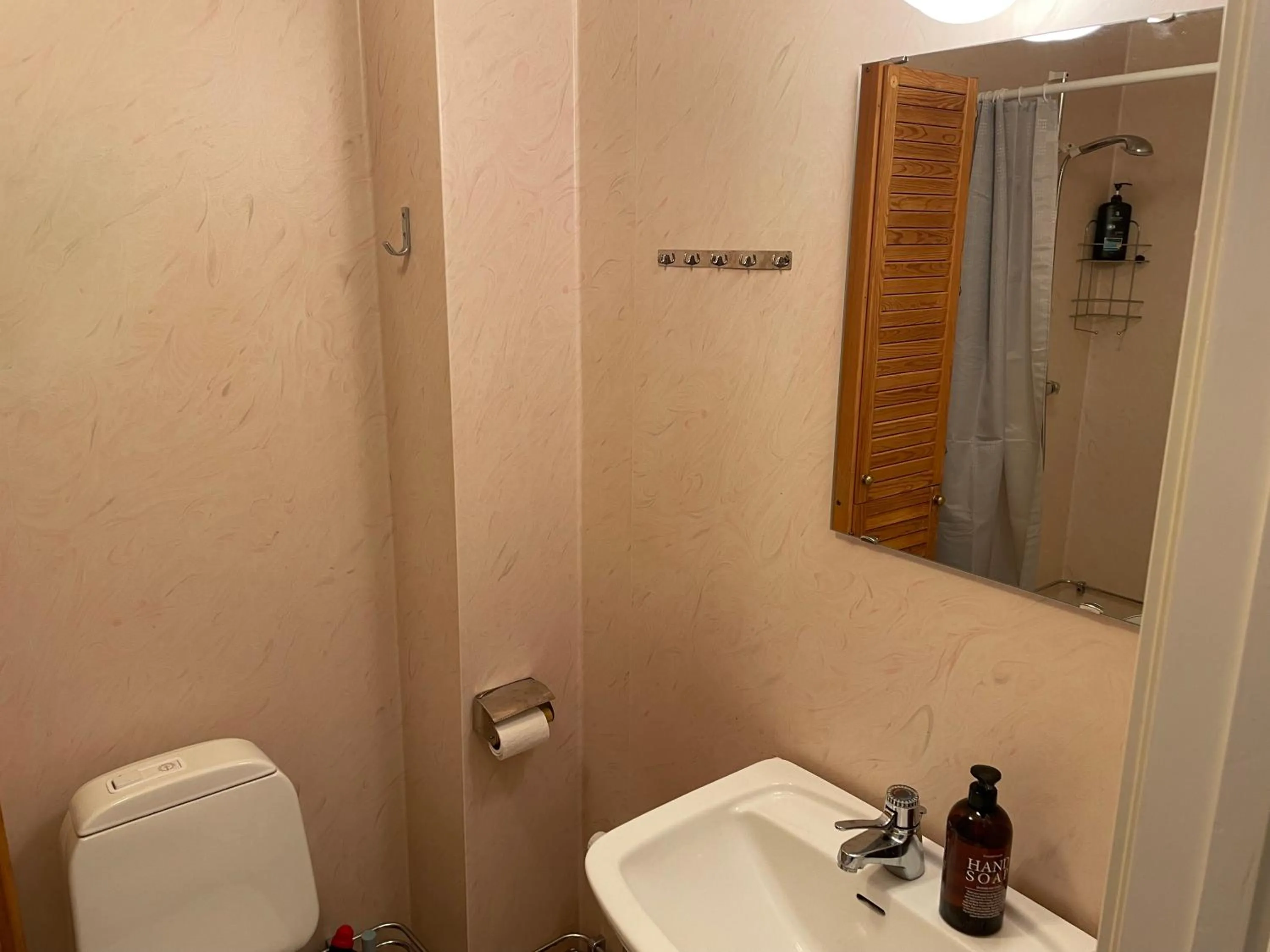 Bathroom in Telegrafen