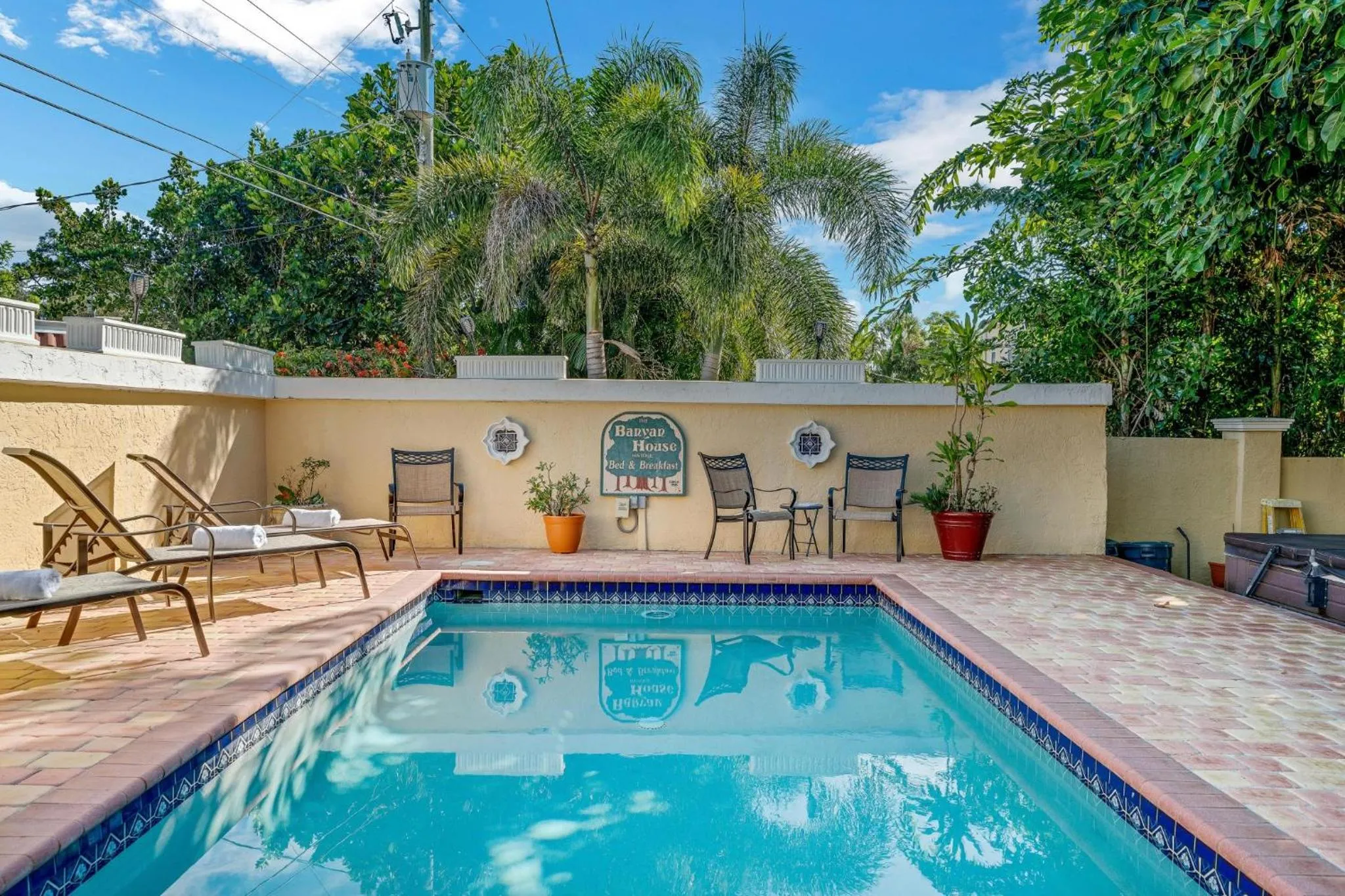 Banyan House Vacation Rentals