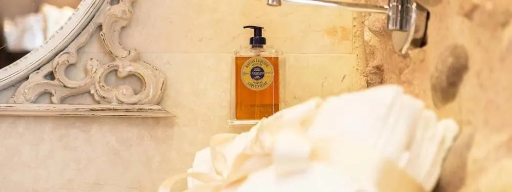 Maison Resola - Rooms & Breakfast