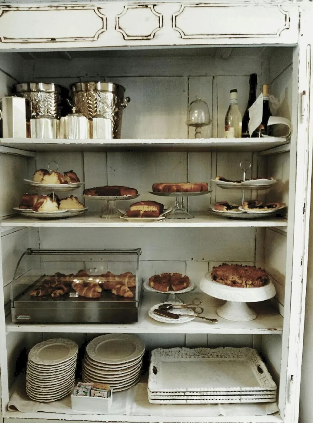 Breakfast in Maison Resola - Rooms & Breakfast