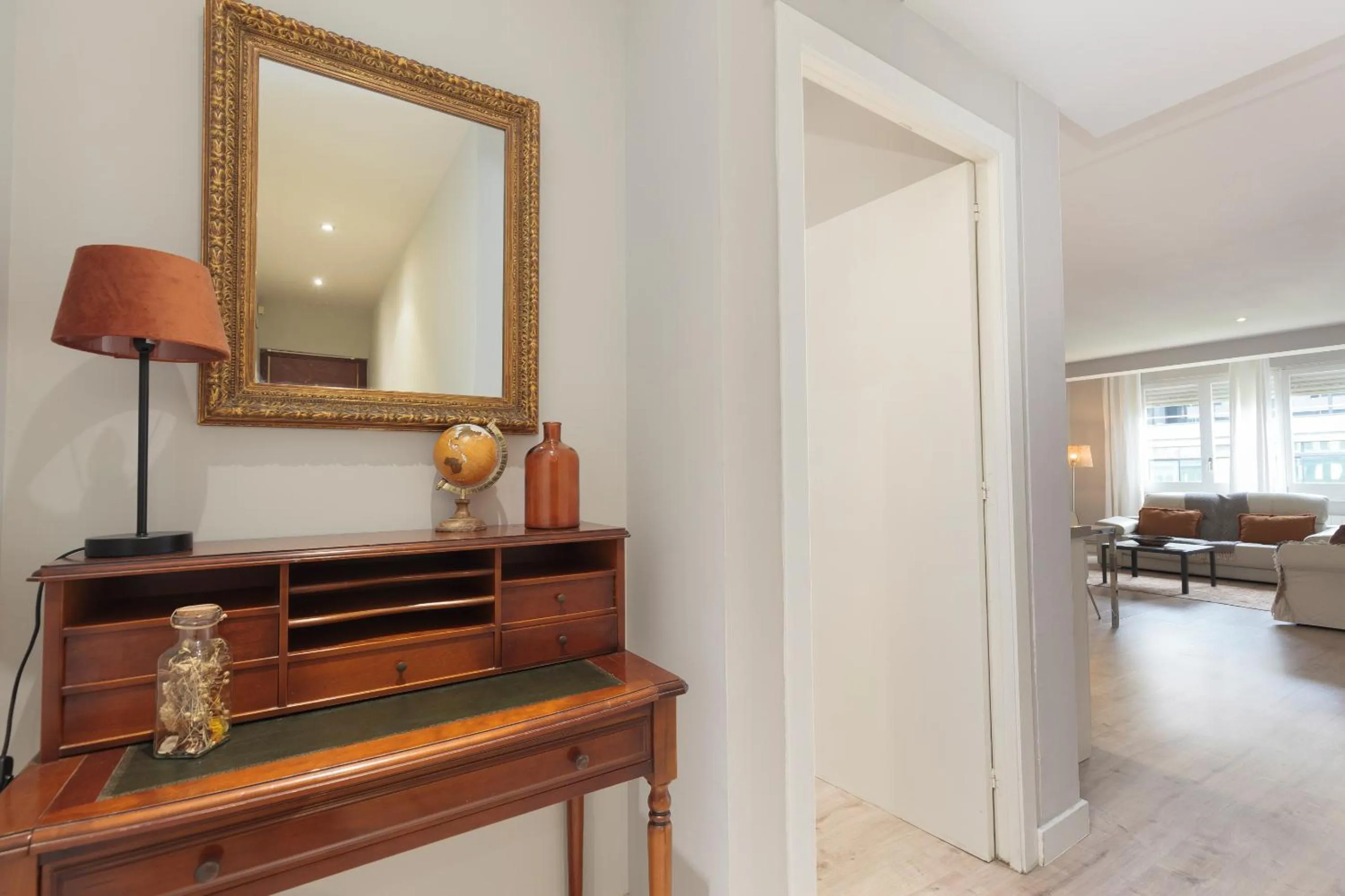 Lobby or reception in LetsGo Diagonal Avenue Apartment