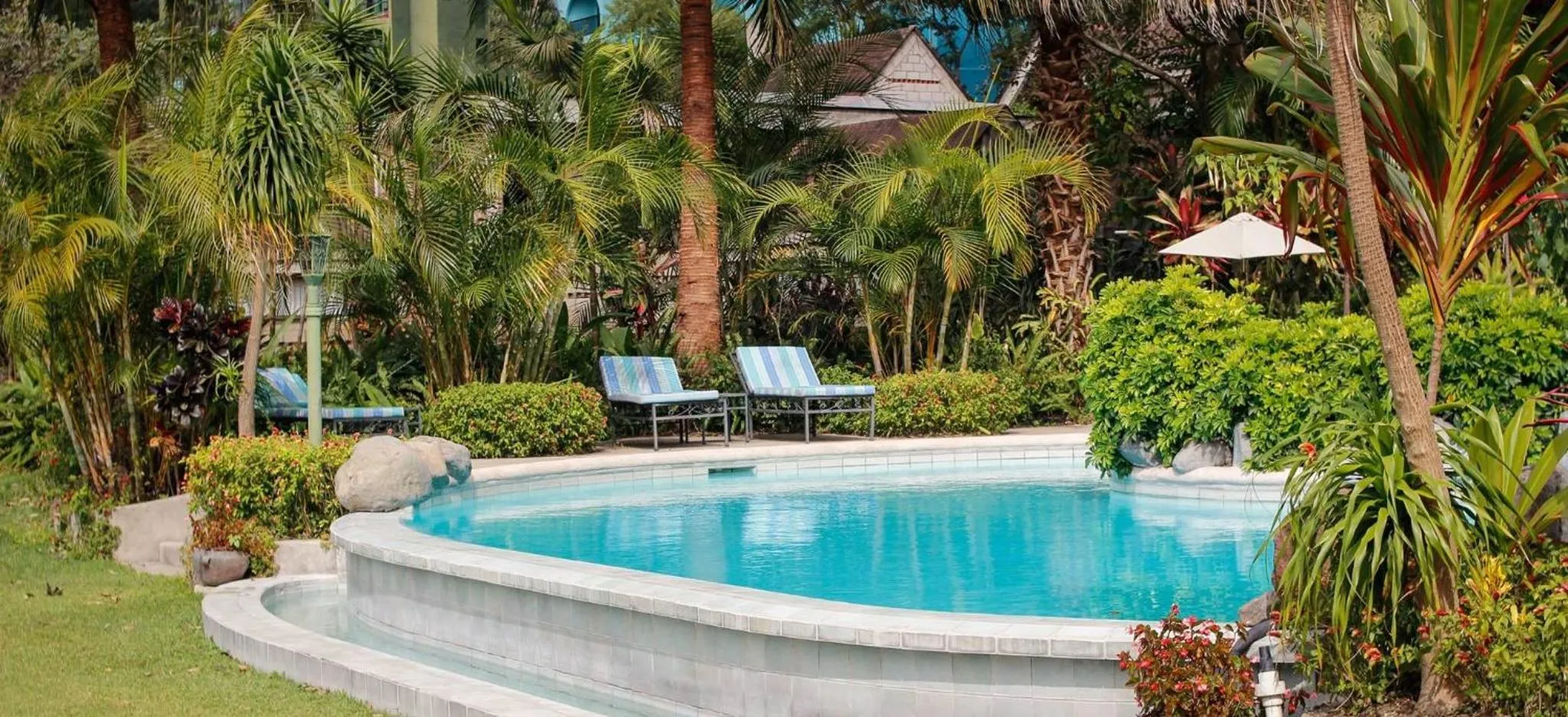 Swimming pool in Hotel San Buenaventura de Atitlán