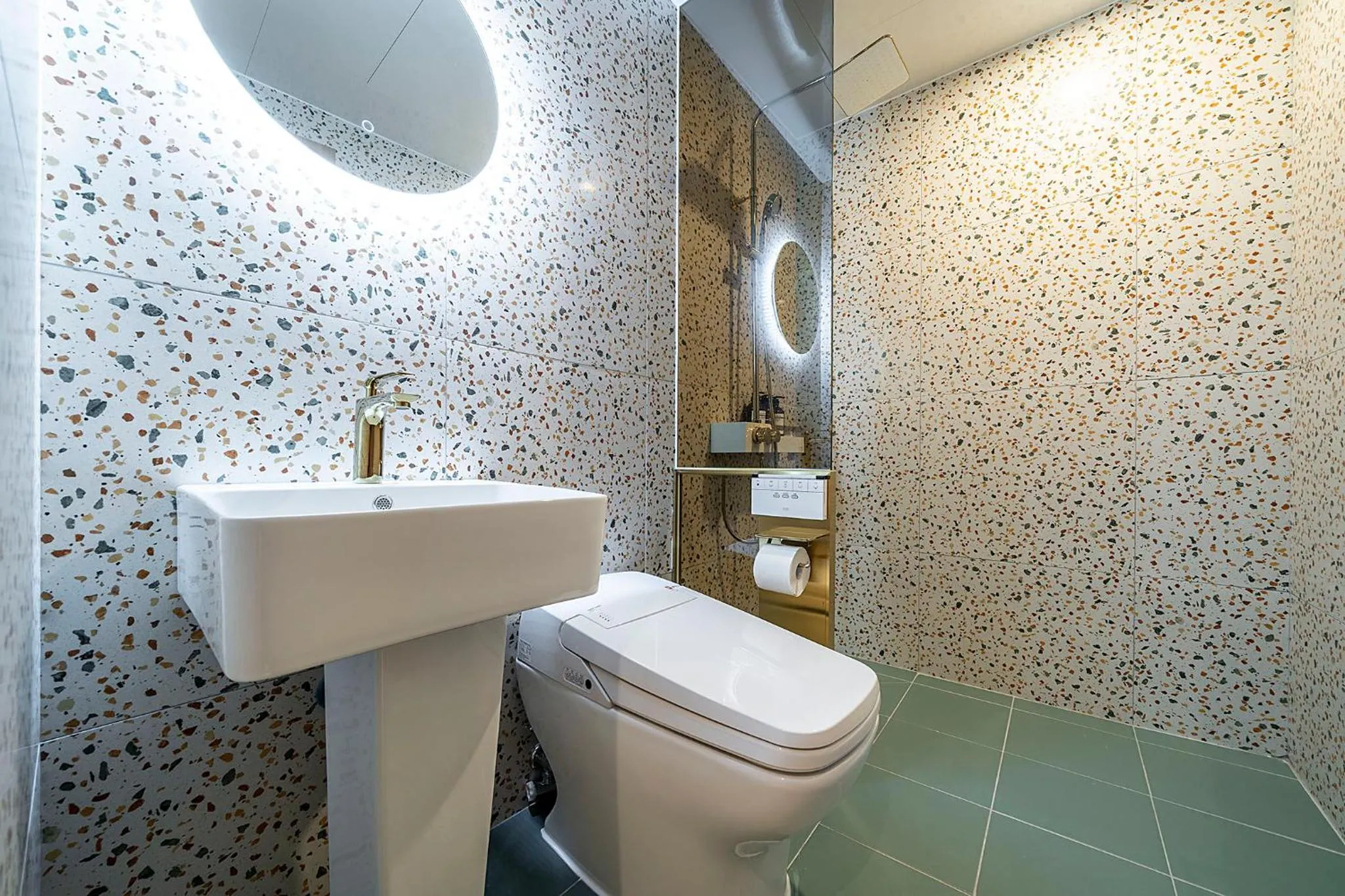 Shower in Wonju Hotel Ippda