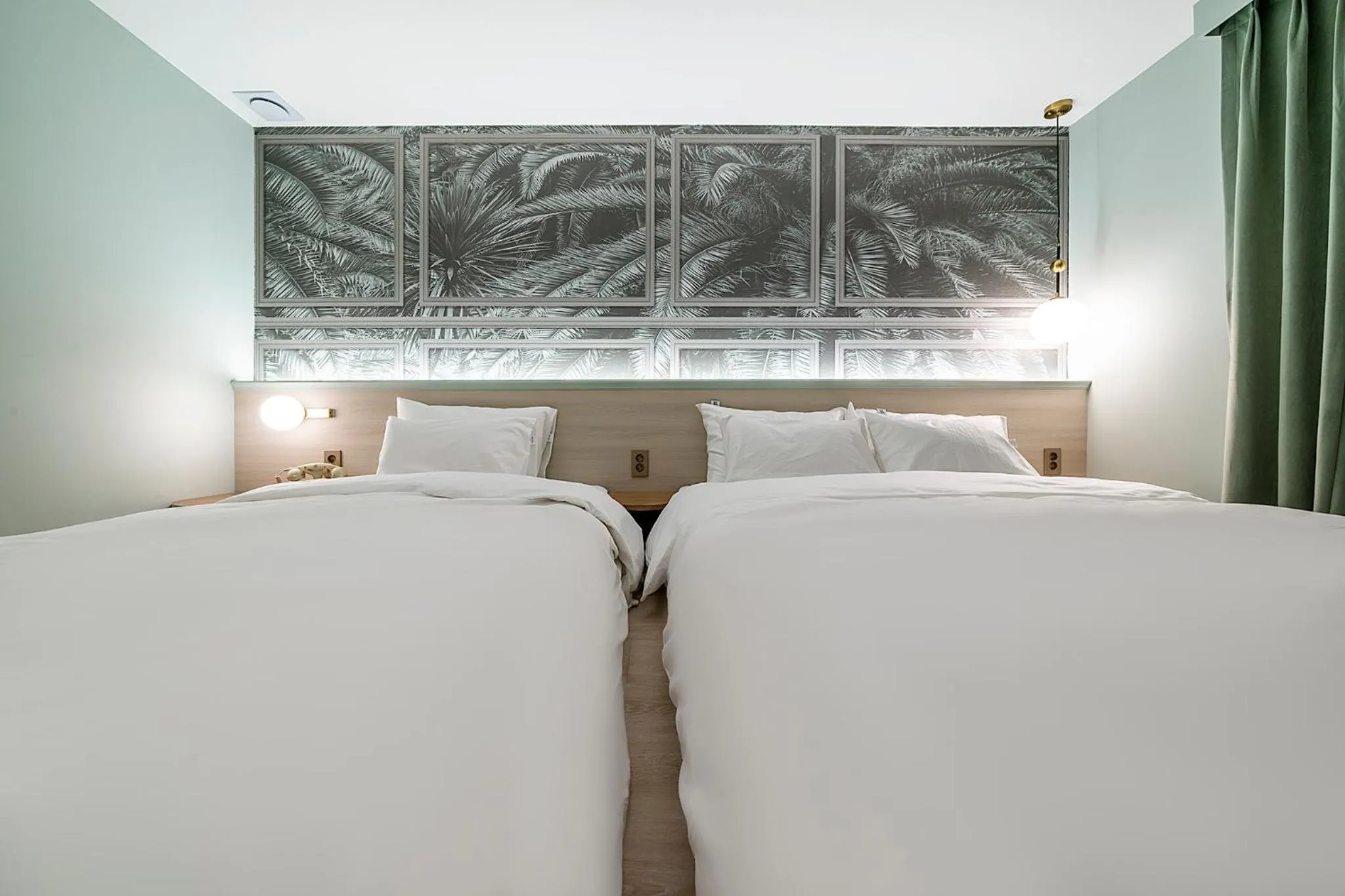 Bed in Wonju Hotel Ippda