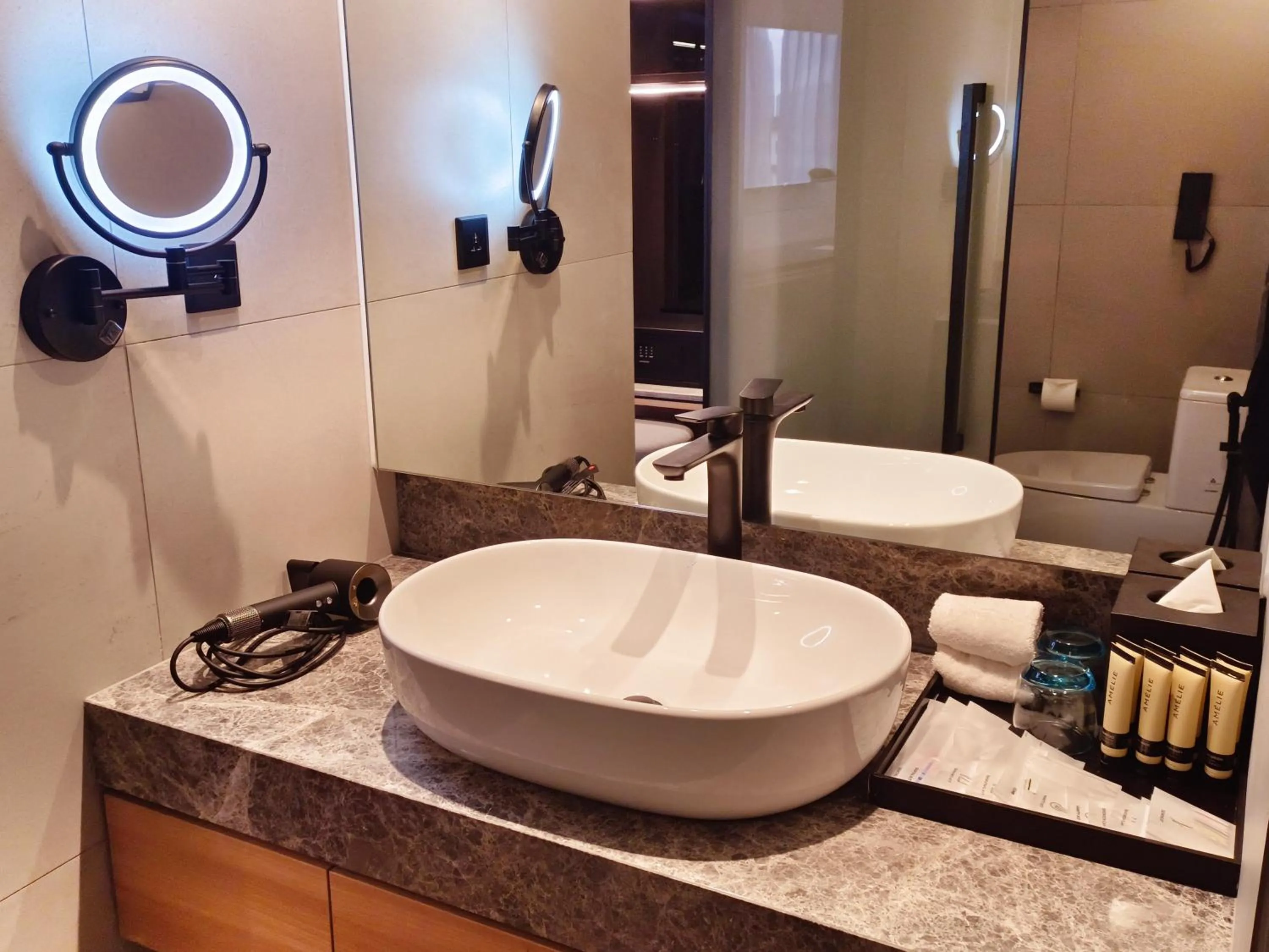 Bathroom in Hotel Royal Signature