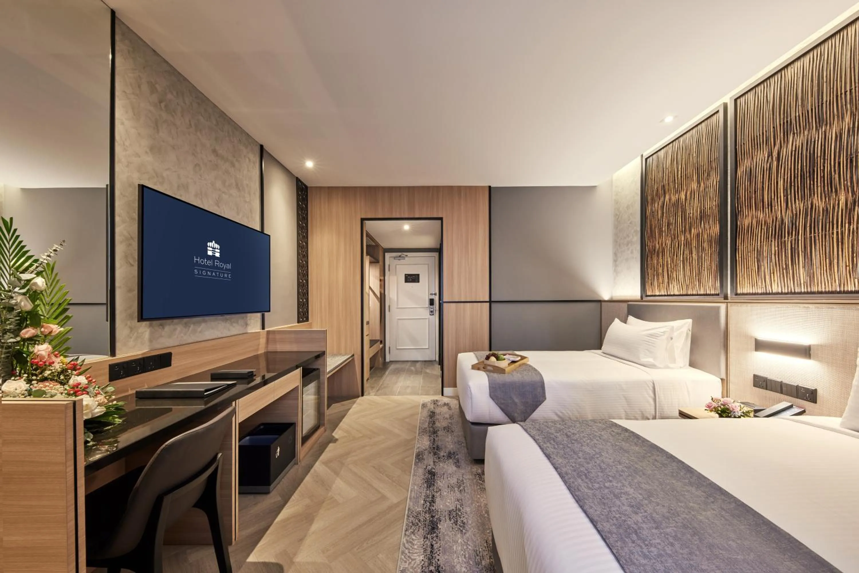 Bed in Hotel Royal Signature