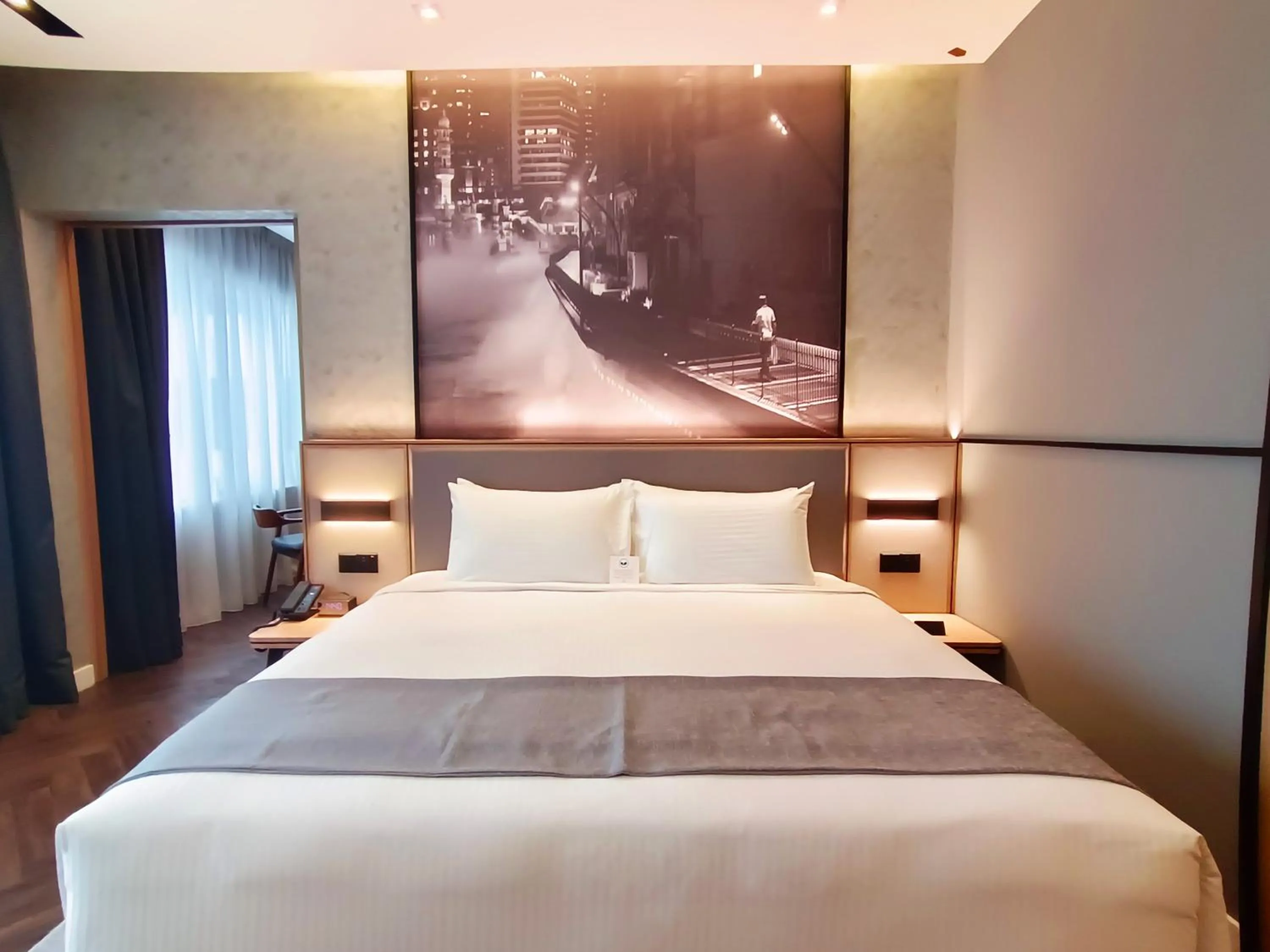 Bedroom, Bed in Hotel Royal Signature