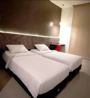 Bed in Cendana CoLiving Solo Baru