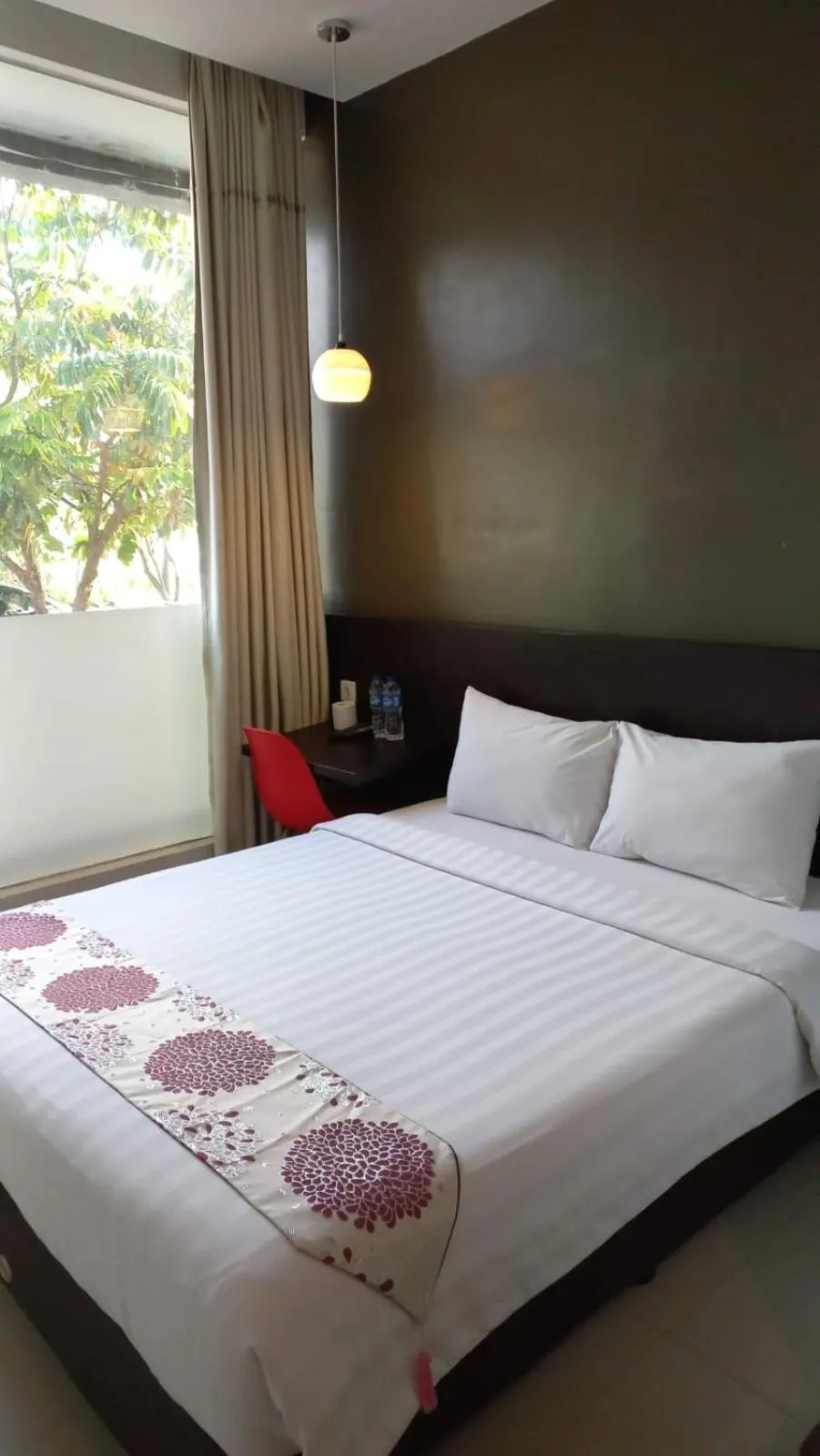 Bed in Cendana CoLiving Solo Baru