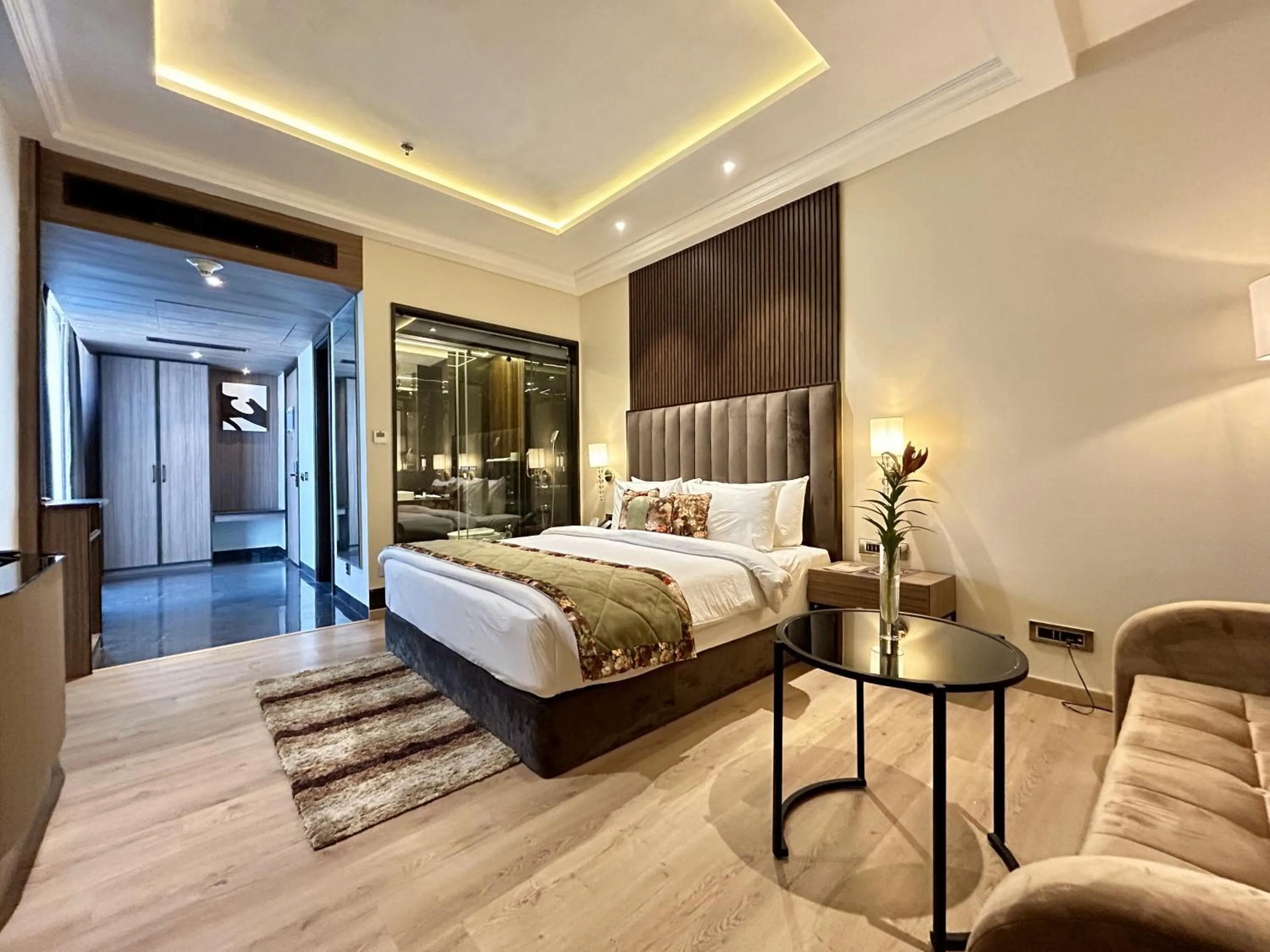 Photo of the whole room, Bed in Fortune Ranjit Vihar, Amritsar - Member ITC Hotels' Group