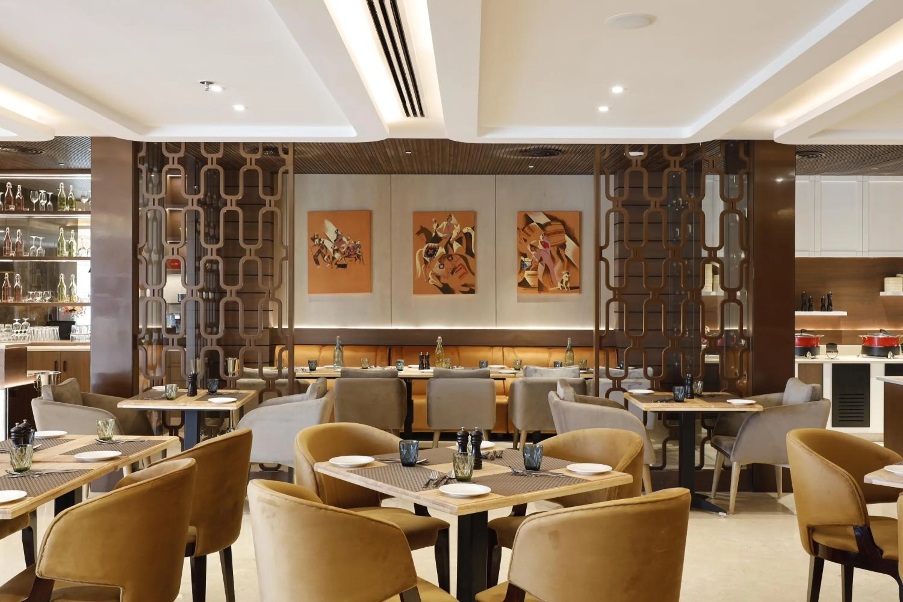 Restaurant/places to eat in Fortune Ranjit Vihar, Amritsar - Member ITC Hotels' Group