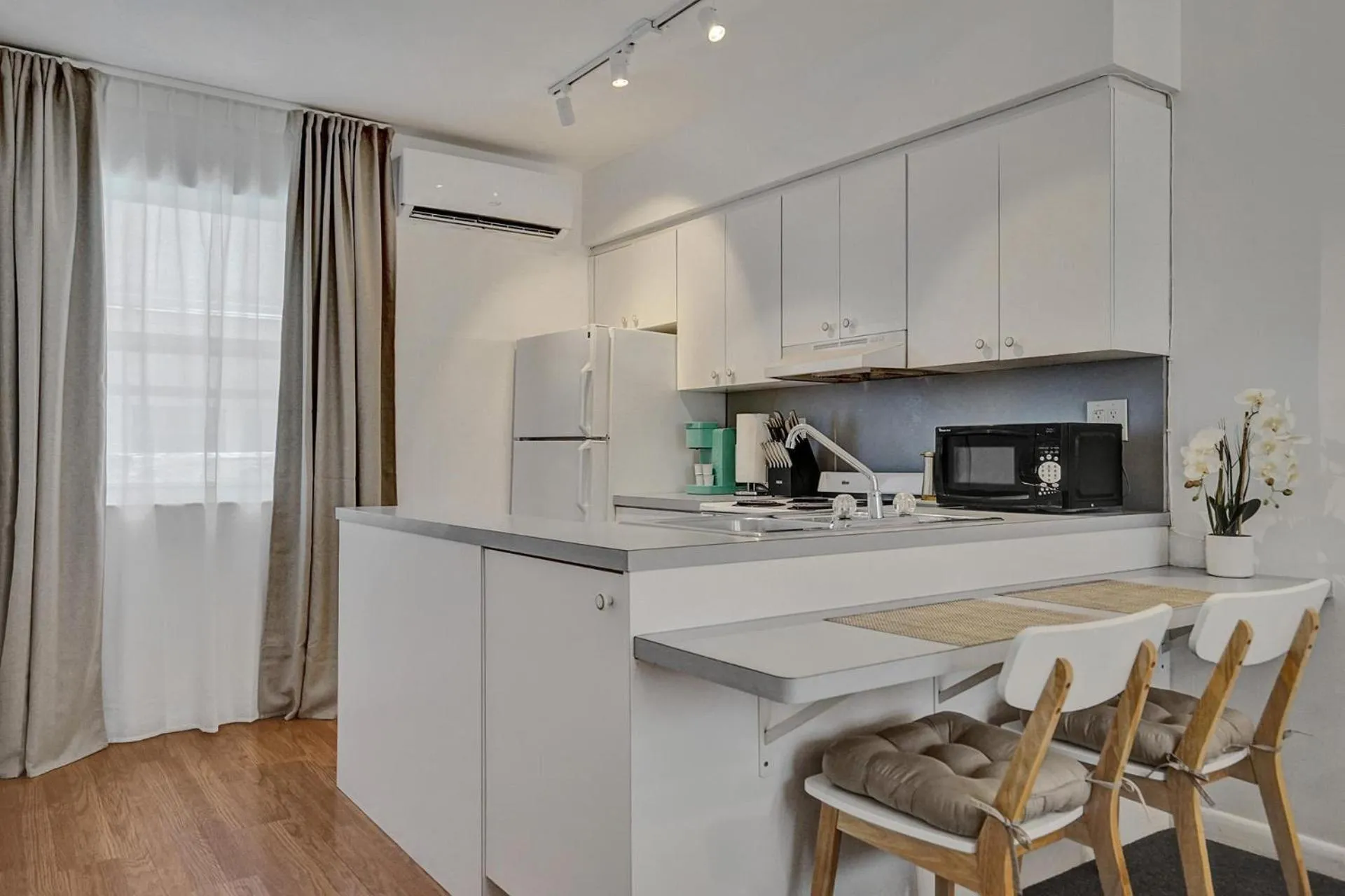 Suite #1 - Marine Villas Hollywood - 1 Bedroom