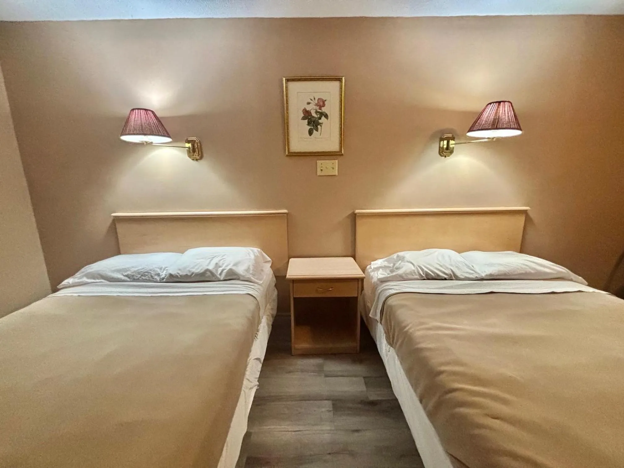 Property building, Bed in The Bridgewater Hotel