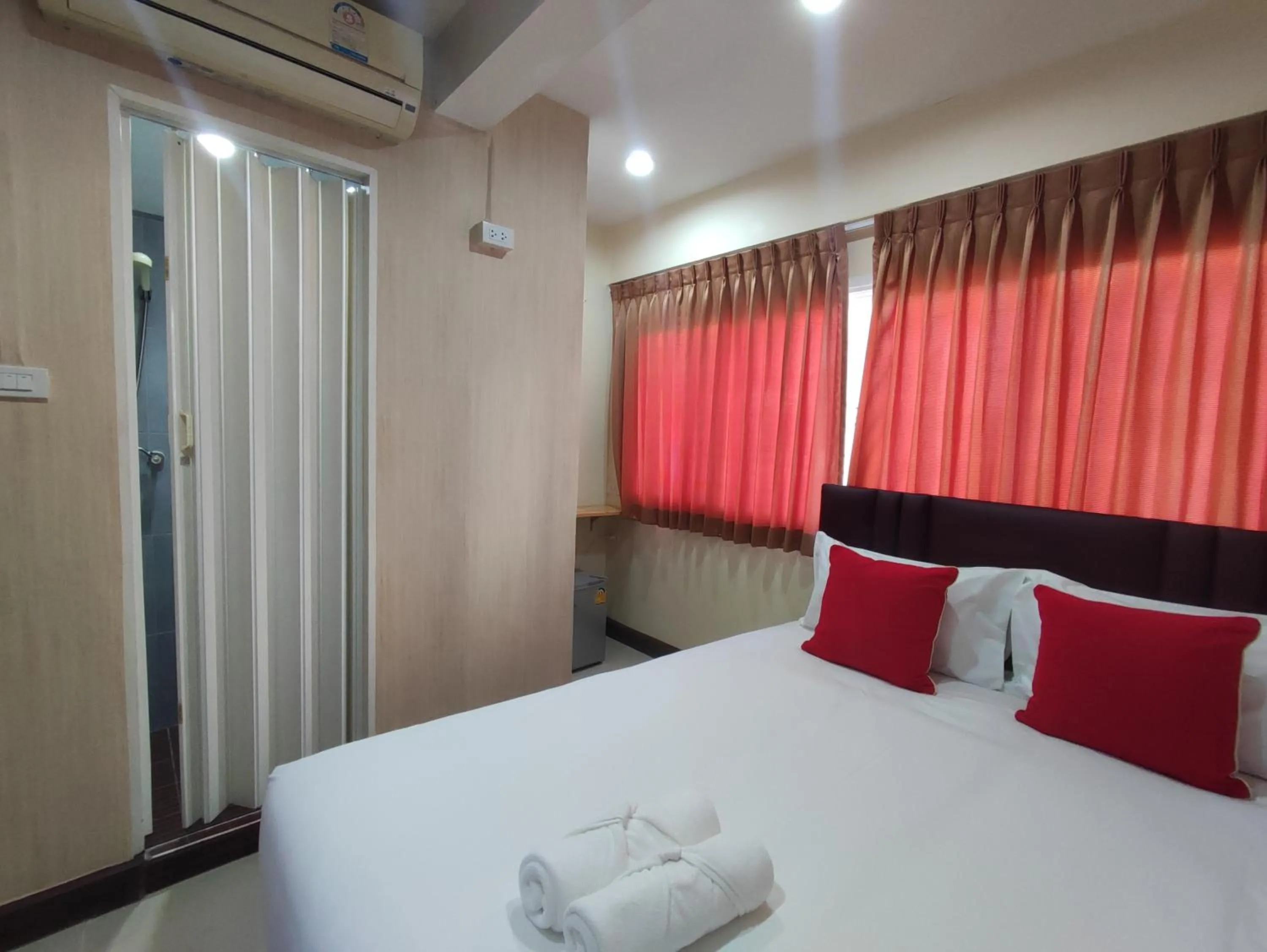 Photo of the whole room, Bed in KS HOUSE