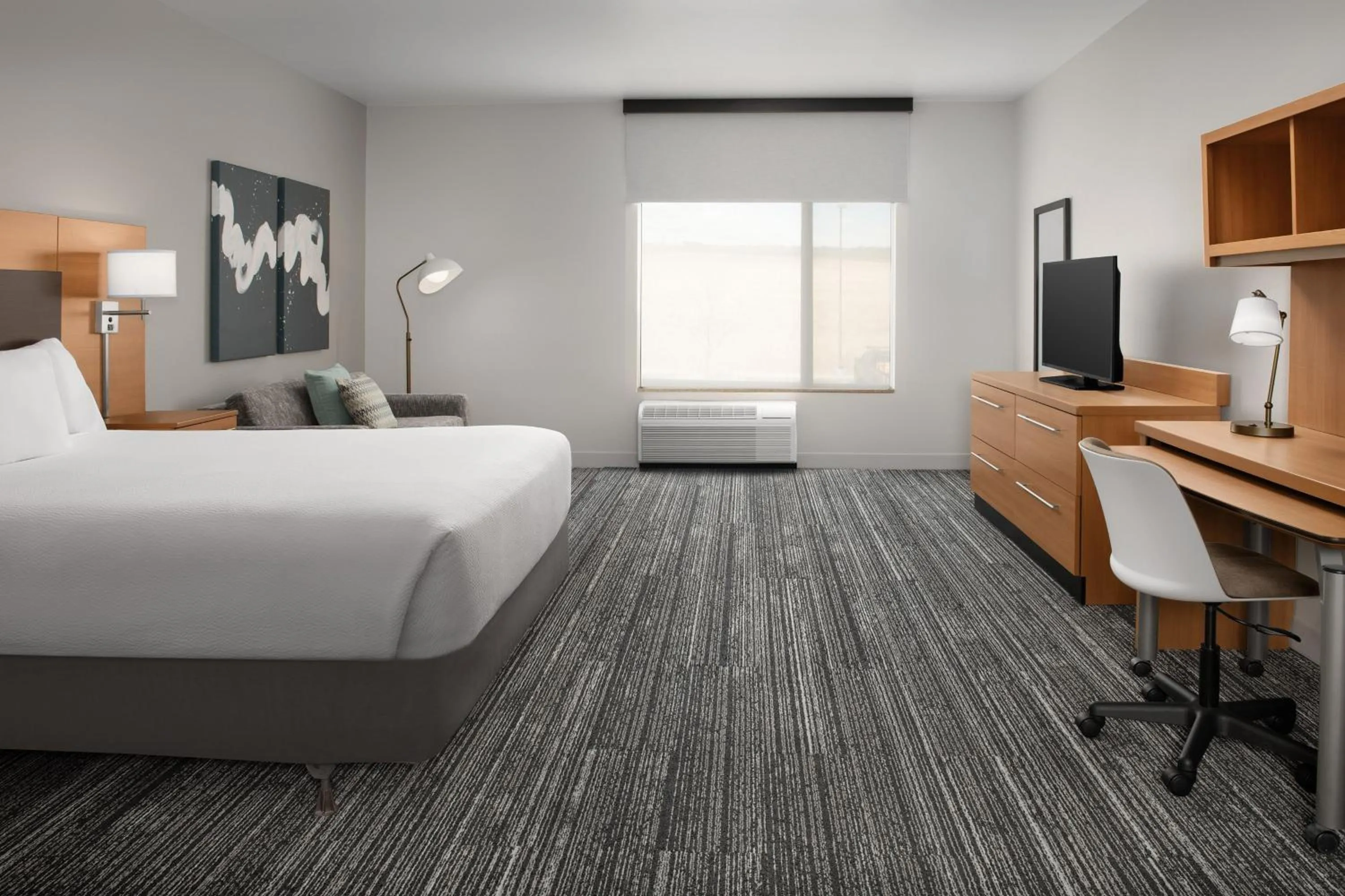 Photo of the whole room, Bed in TownePlace Suites by Marriott Cheyenne Southwest/Downtown Area