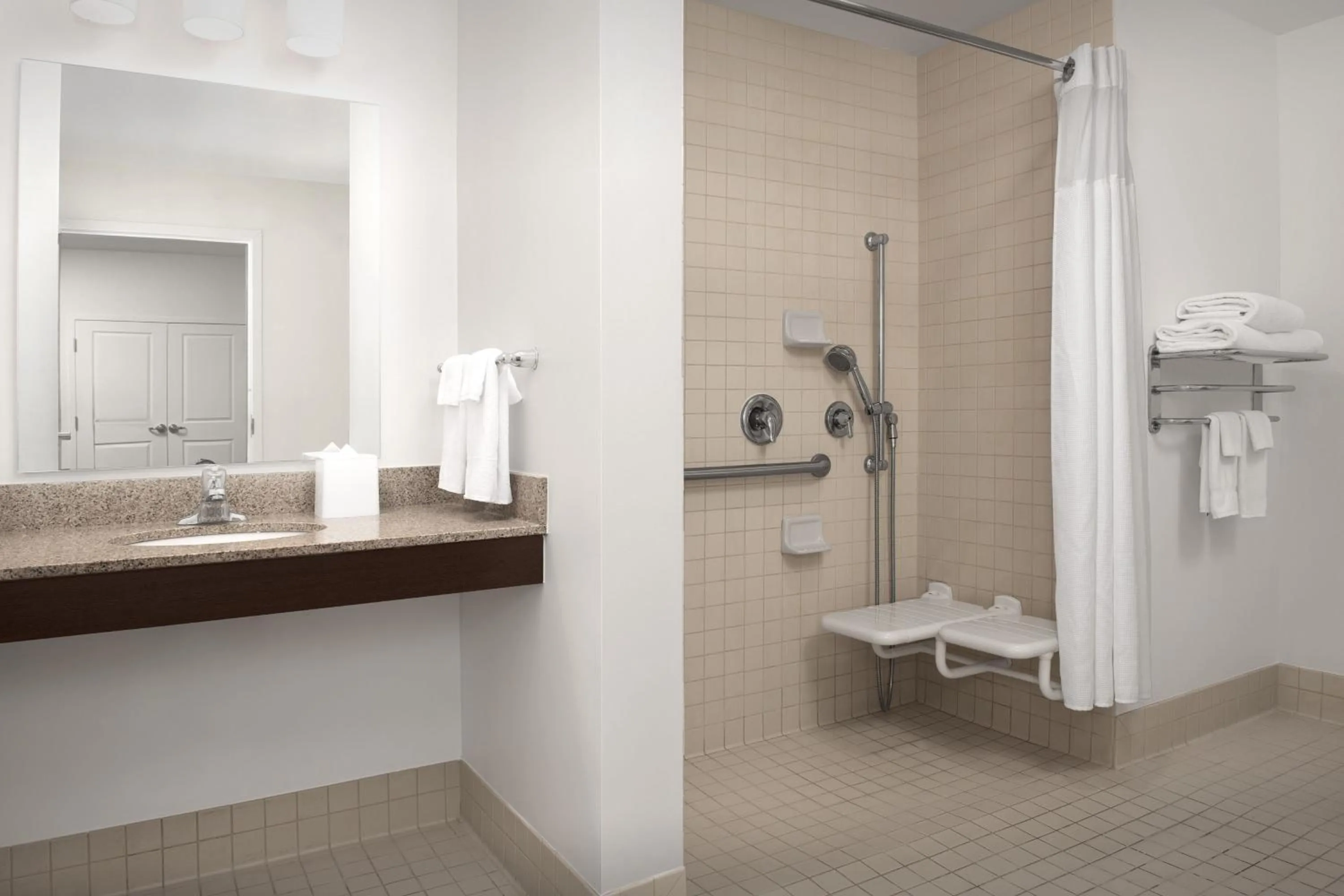 Bathroom in TownePlace Suites by Marriott Cheyenne Southwest/Downtown Area