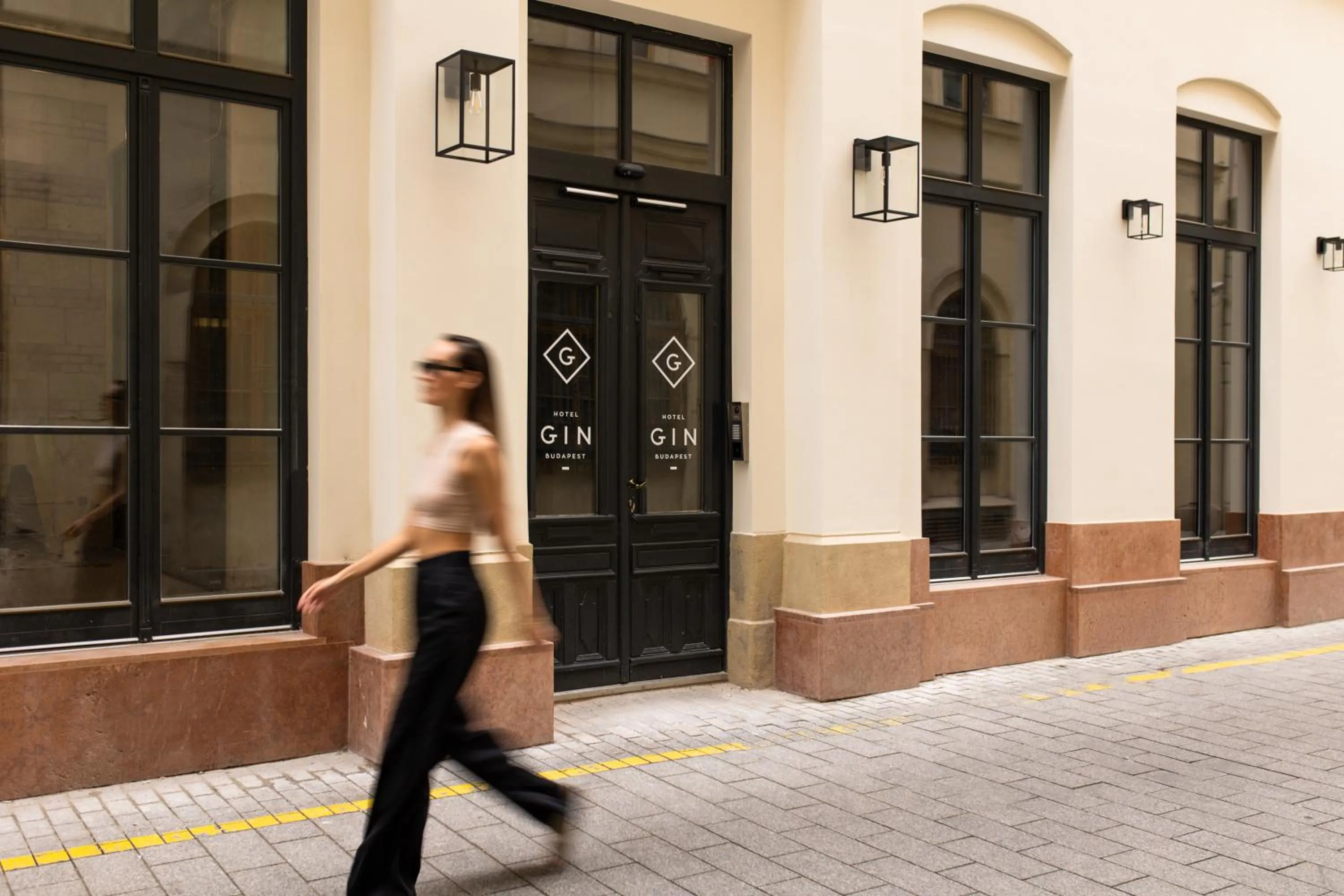 Property building in Hotel GIN Budapest