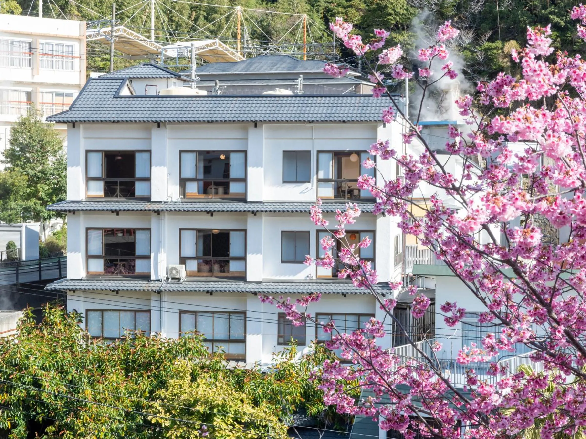 Property building in Izu Atagawa Onsen Miharuya