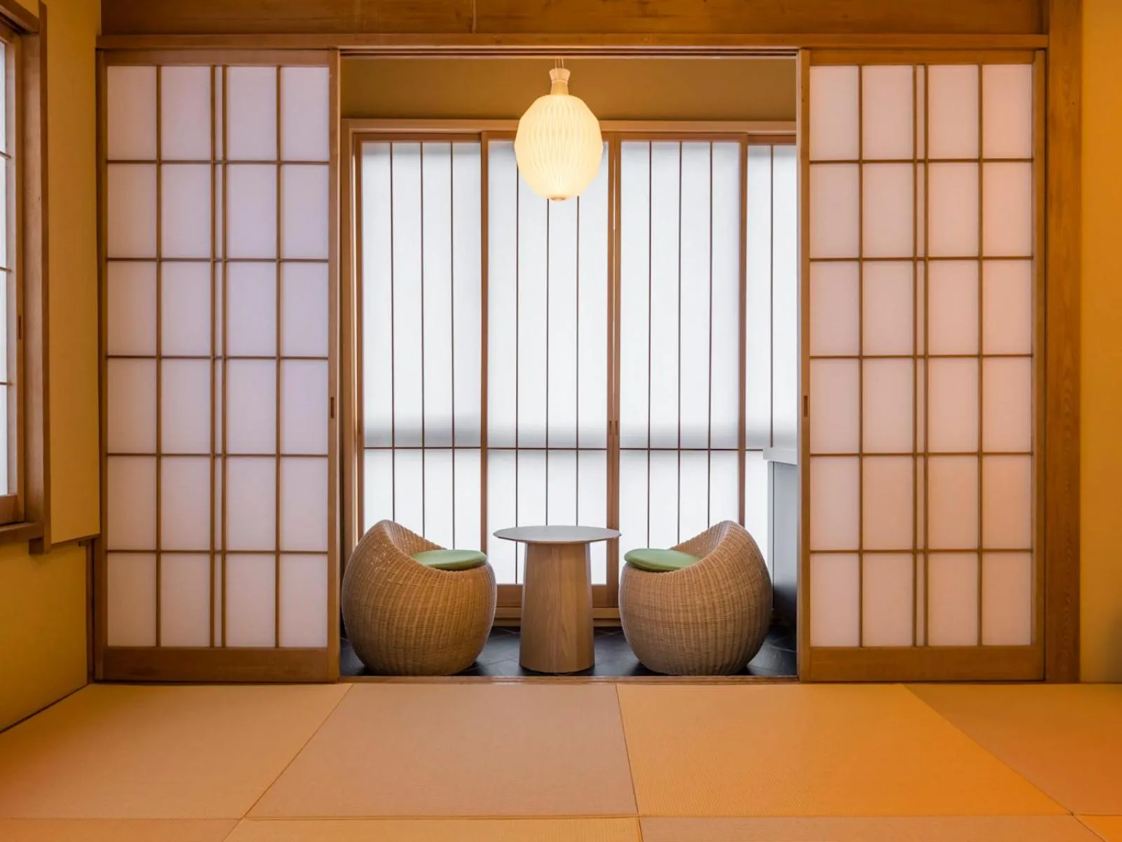 Living room in Izu Atagawa Onsen Miharuya