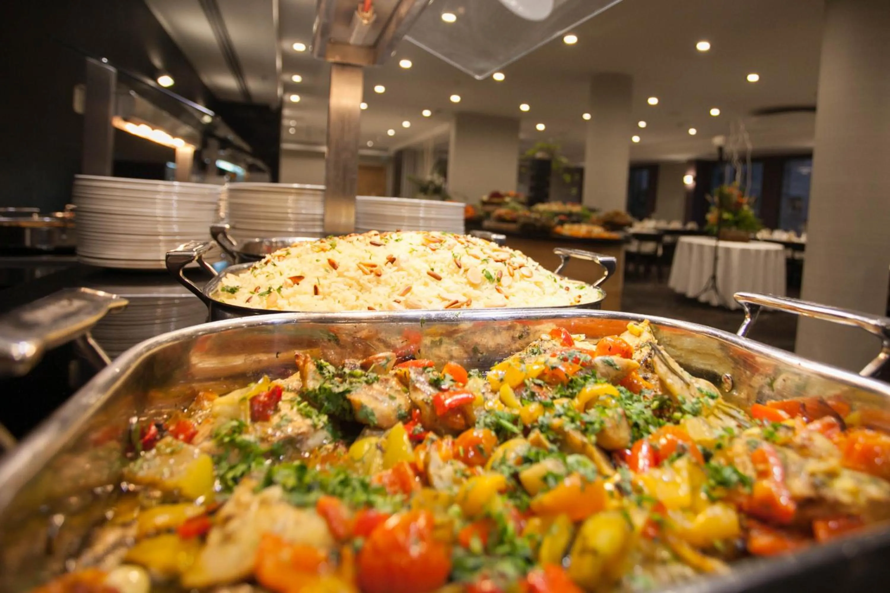 Food and drinks in Eyal Hotel by Smart Hotels