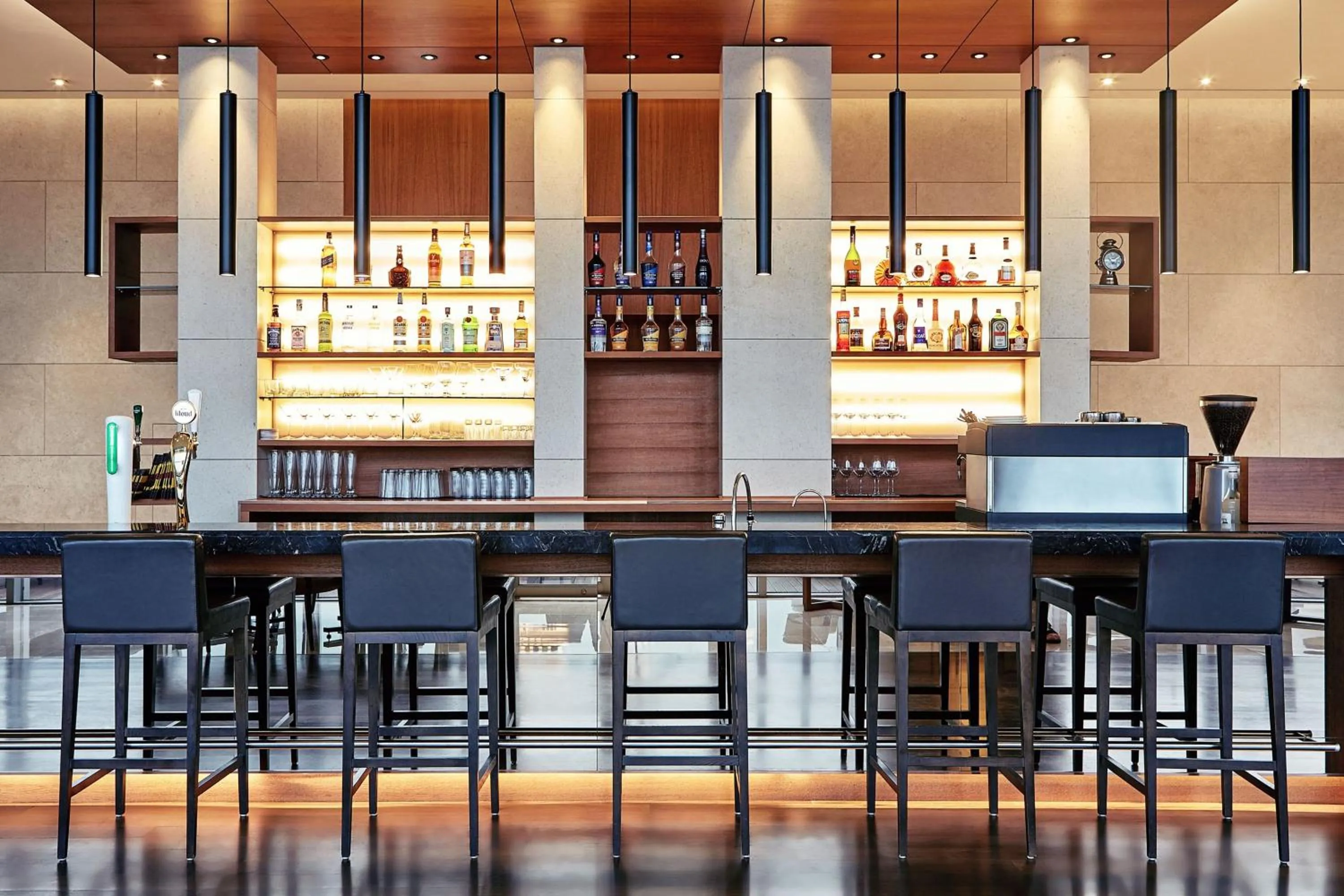 Lounge or bar in Courtyard by Marriott Seoul Pangyo