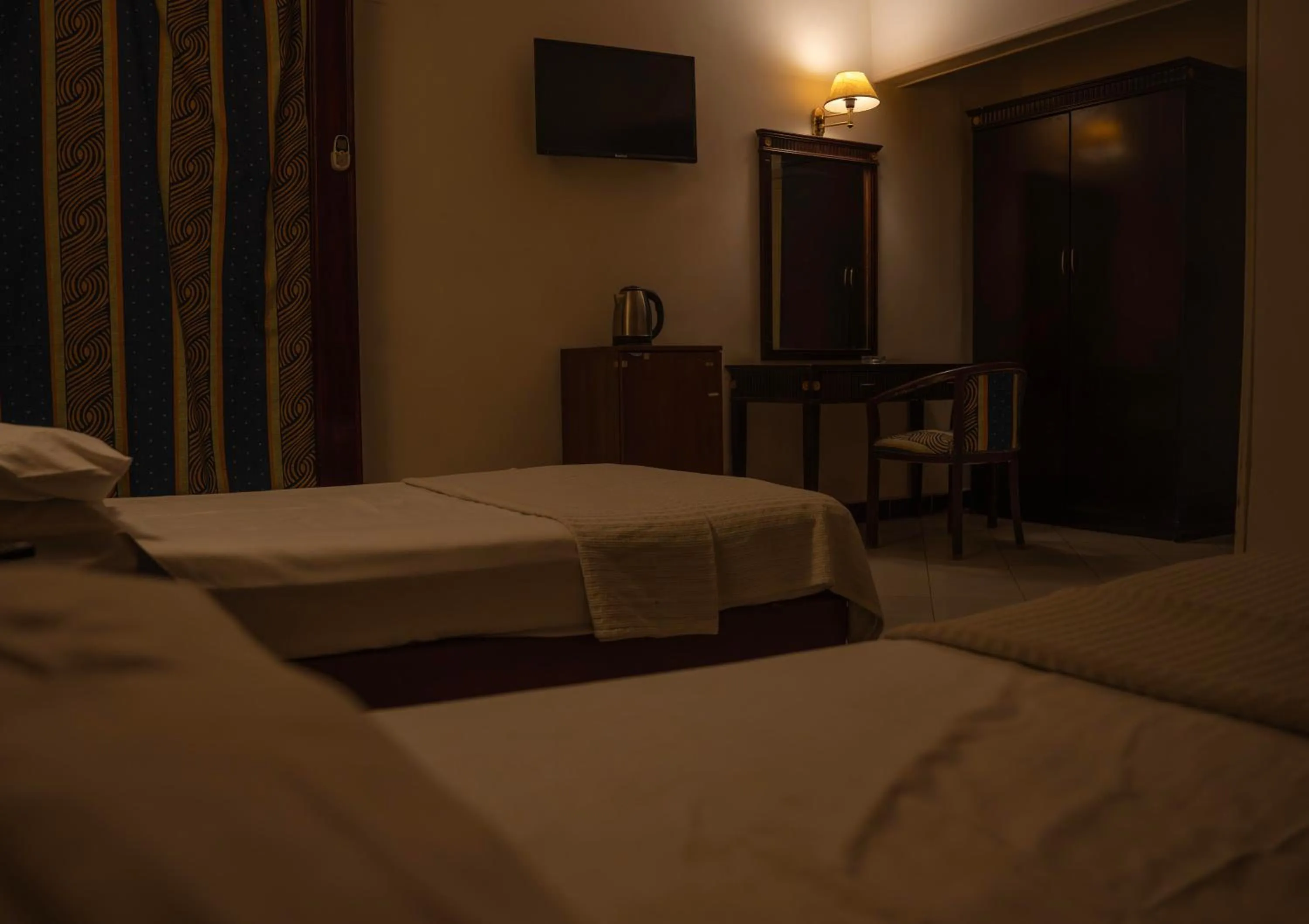 Bedroom, Bed in The New Garden Palace Hotel