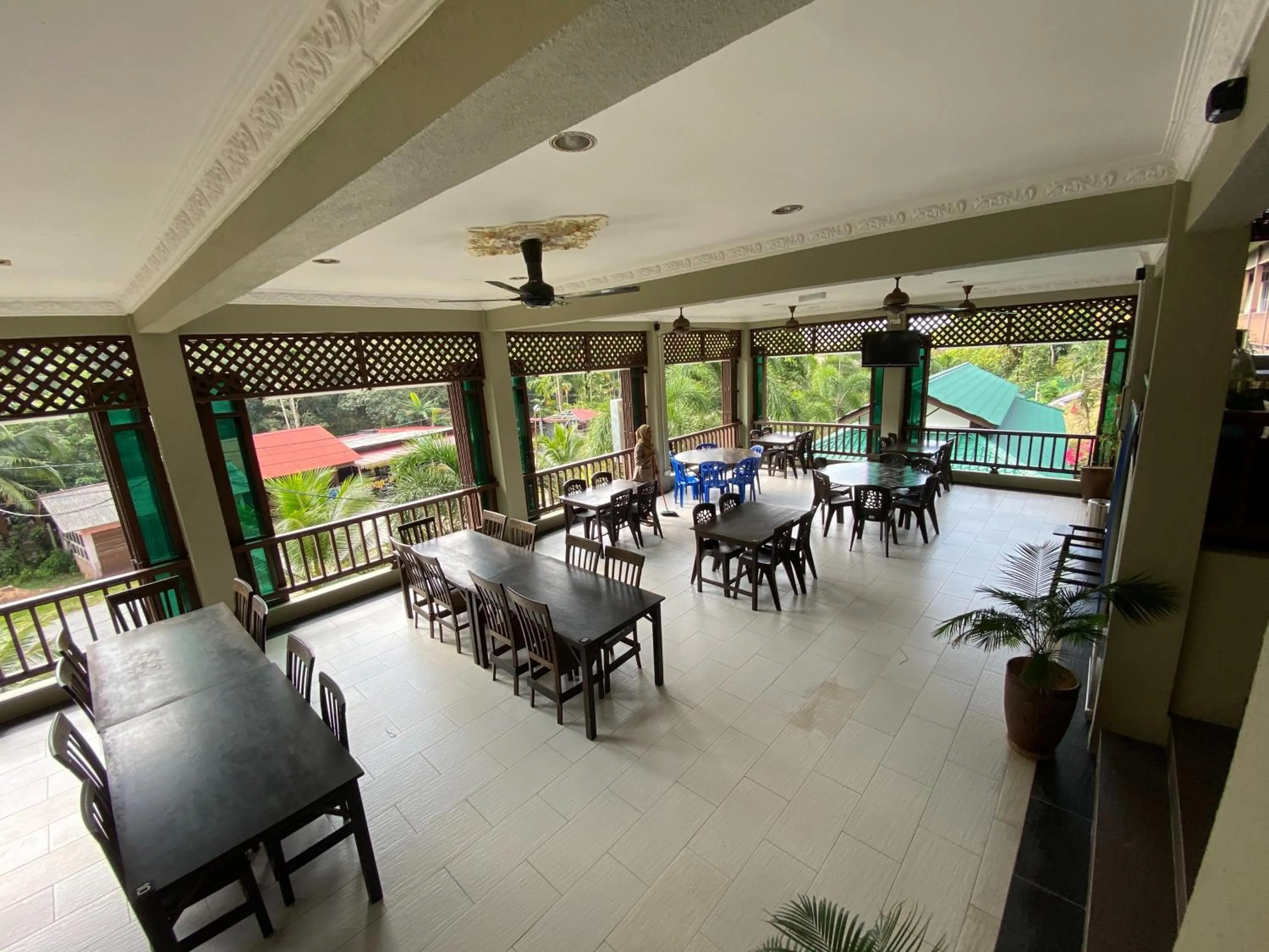 Restaurant/places to eat in Redang De' Rimba