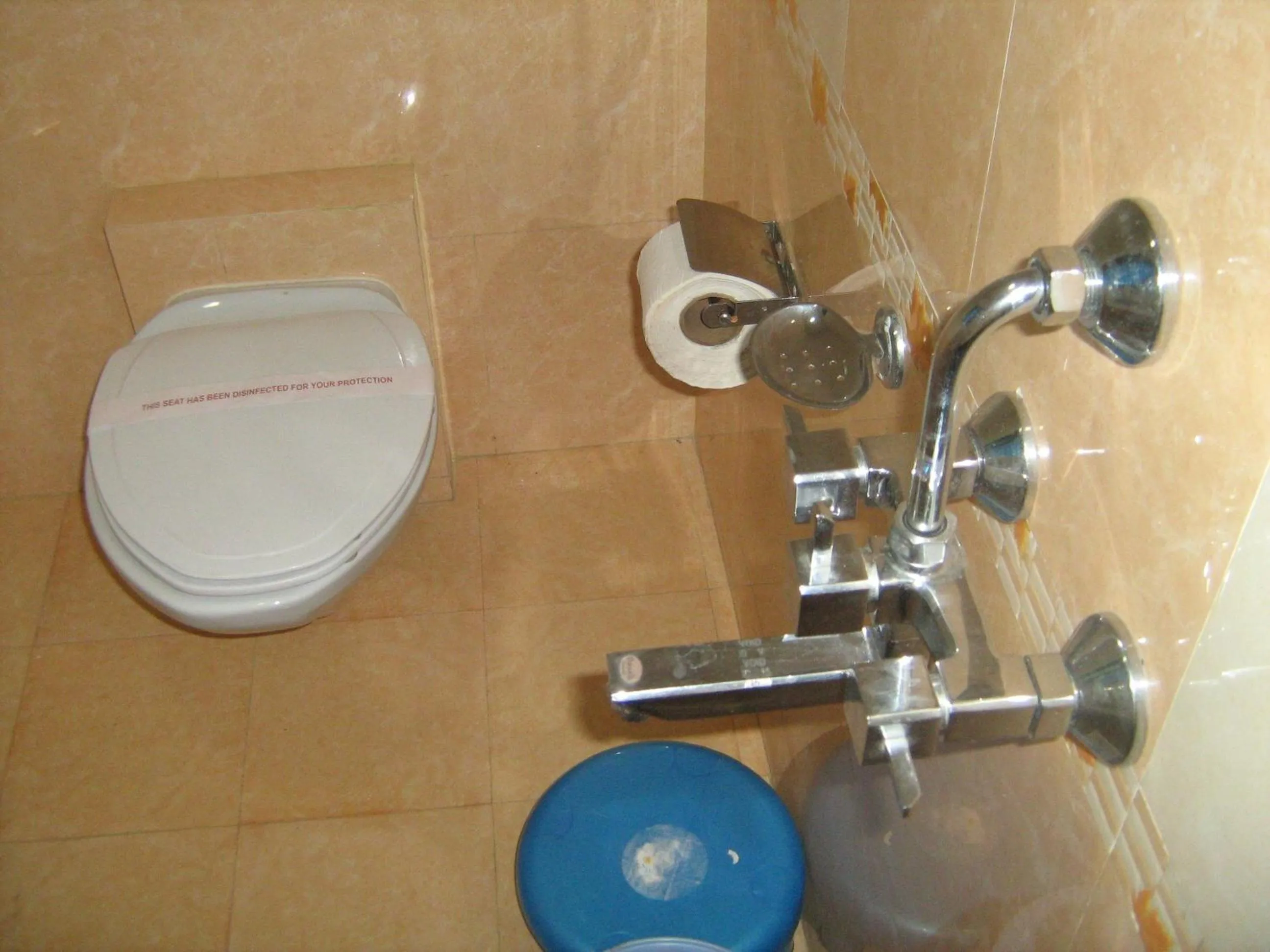 Bathroom in Hotel Apex