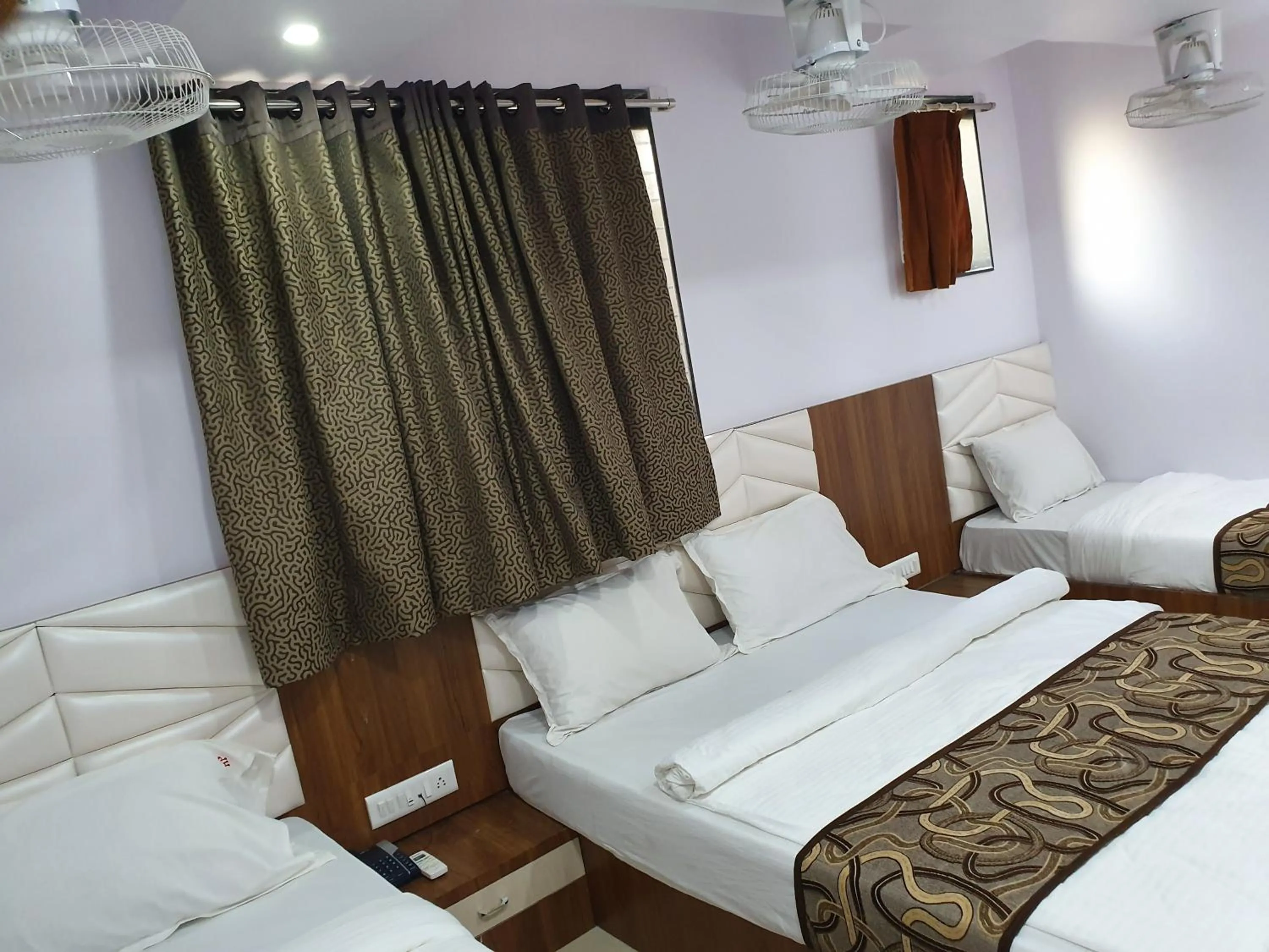 Photo of the whole room, Bed in Hotel Apex