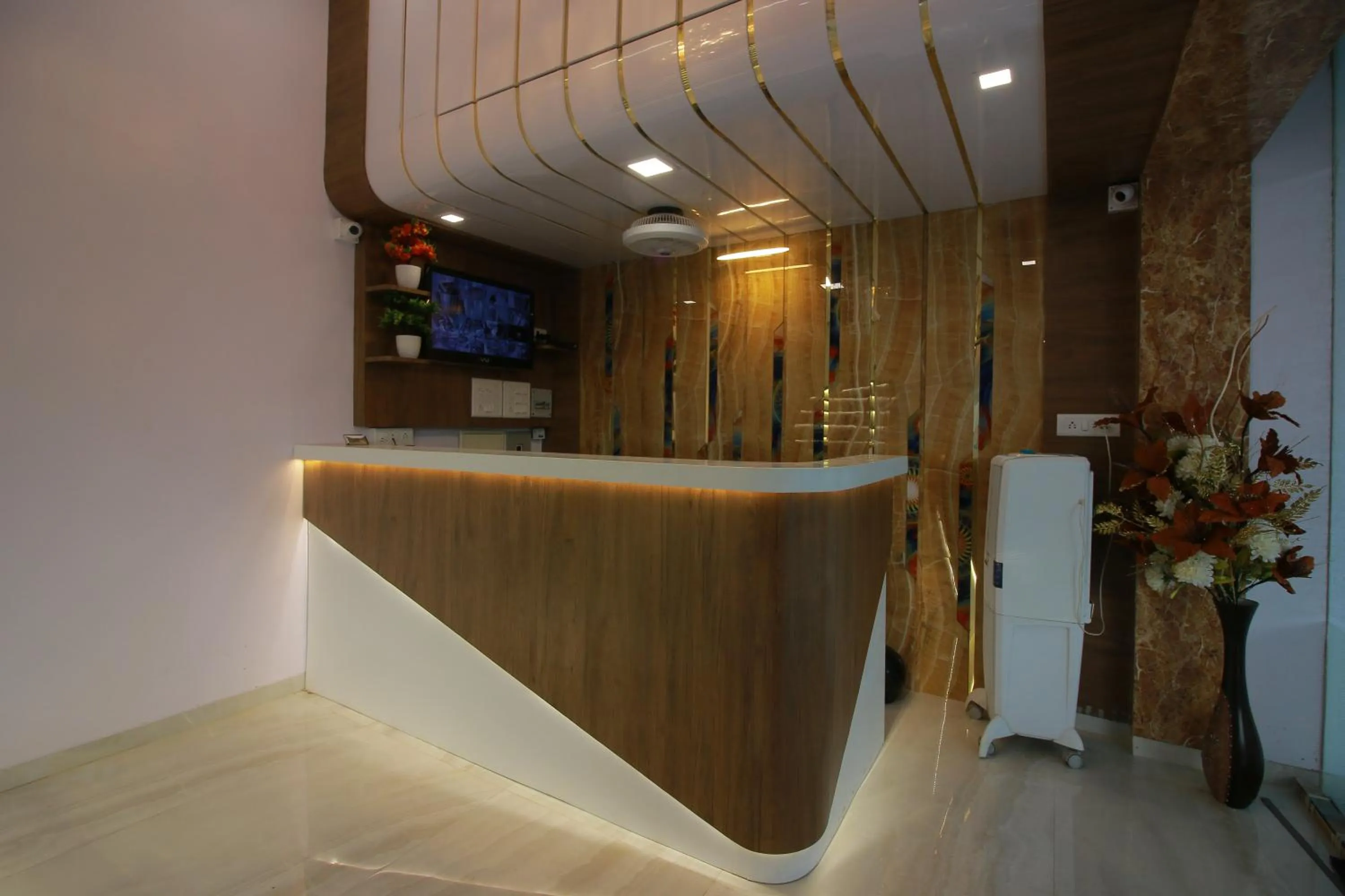 Property building in Hotel Apex