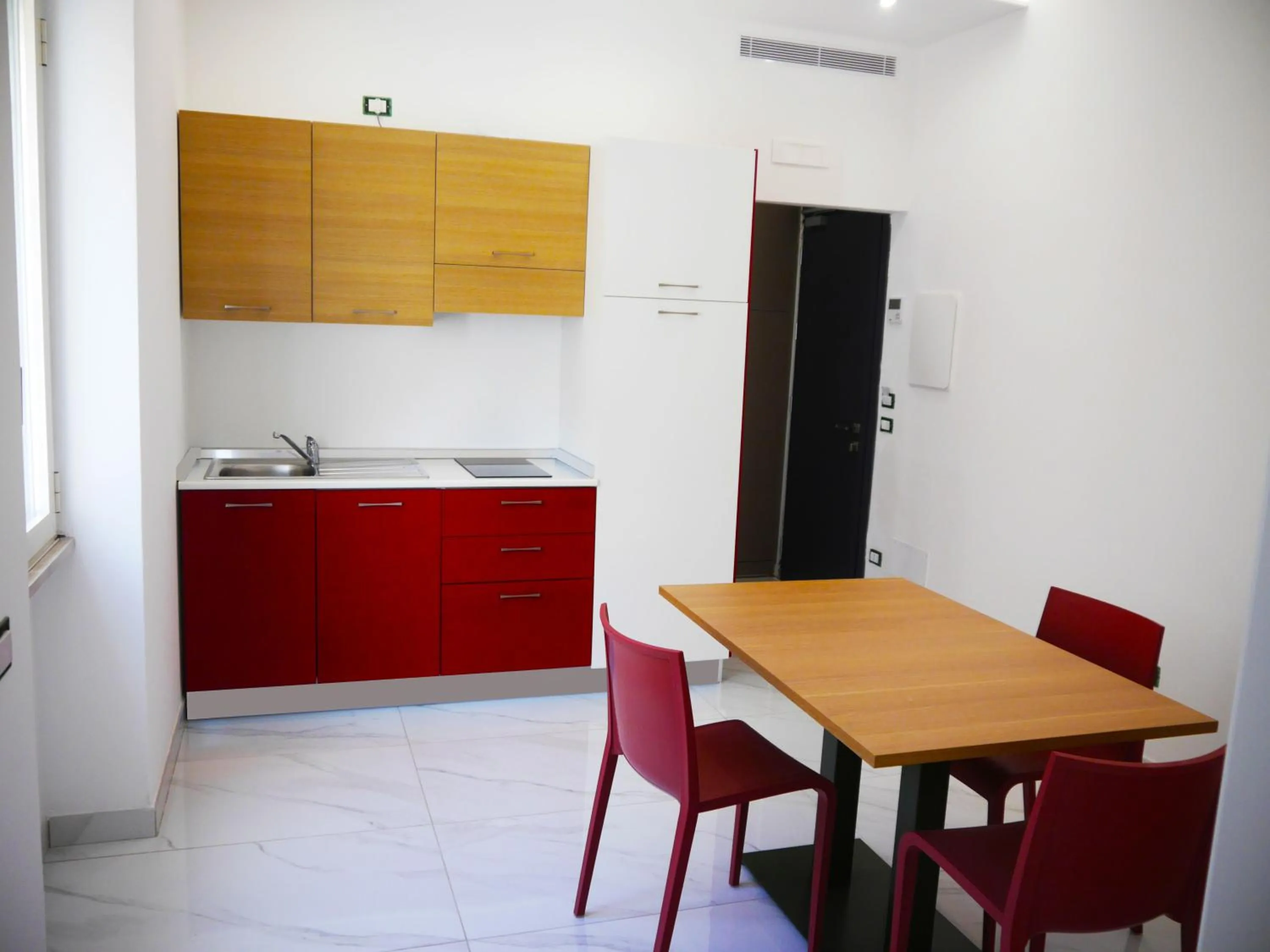 Kitchen or kitchenette in HOTEL HOUSE GARGANO