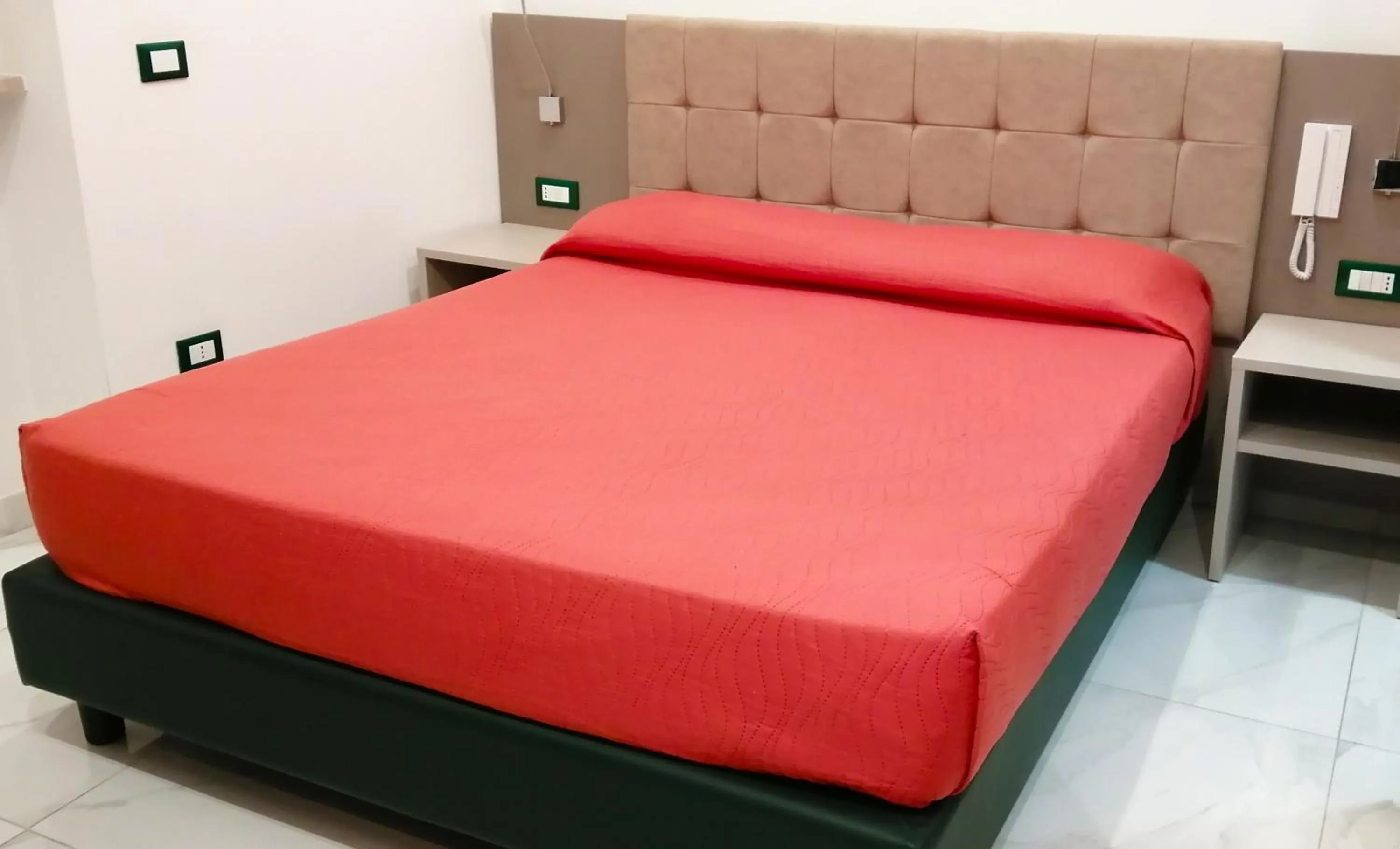 Bedroom, Bed in HOTEL HOUSE GARGANO