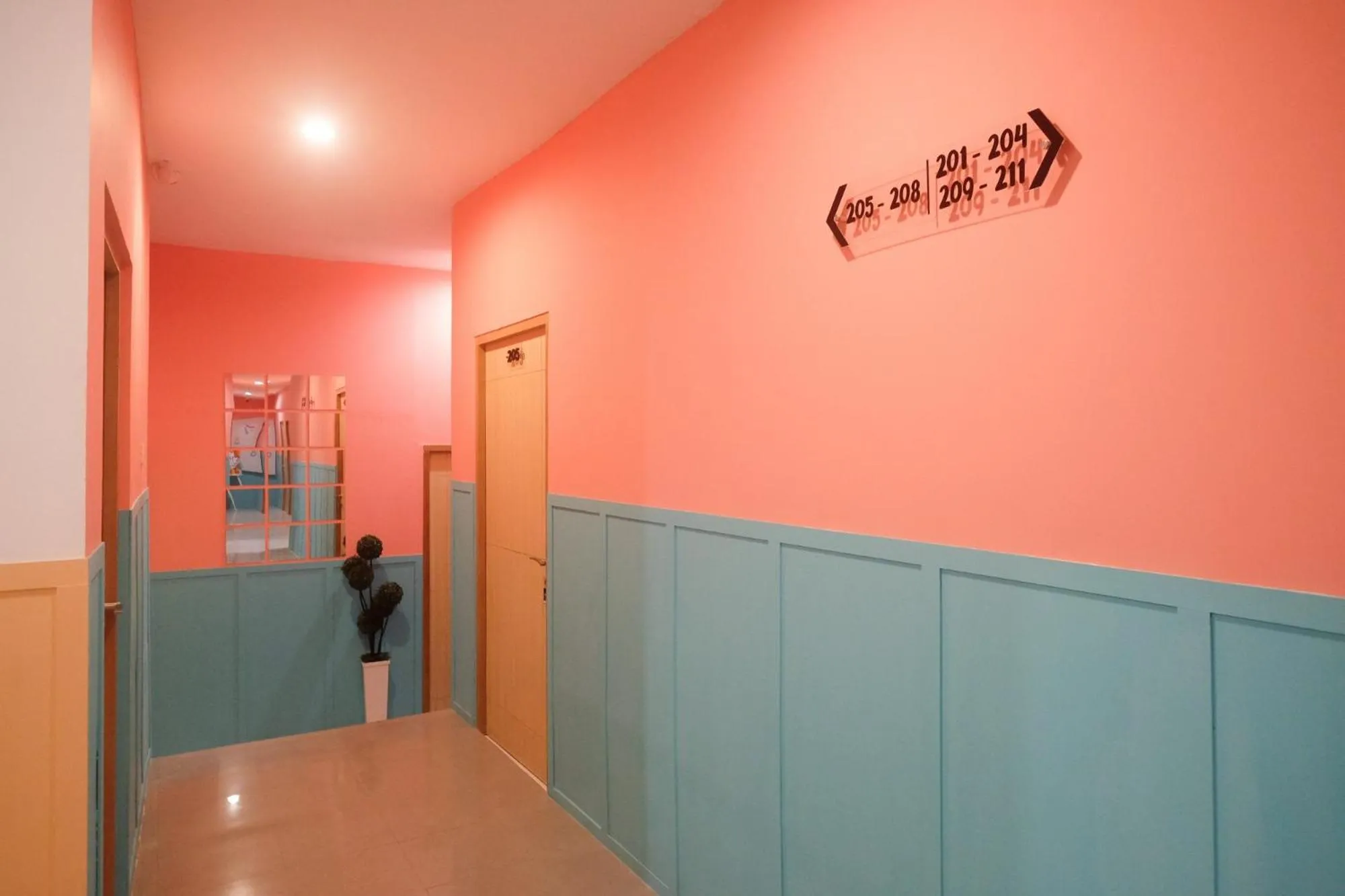 Property building in Sans Hotel City Inn Solo by RedDoorz