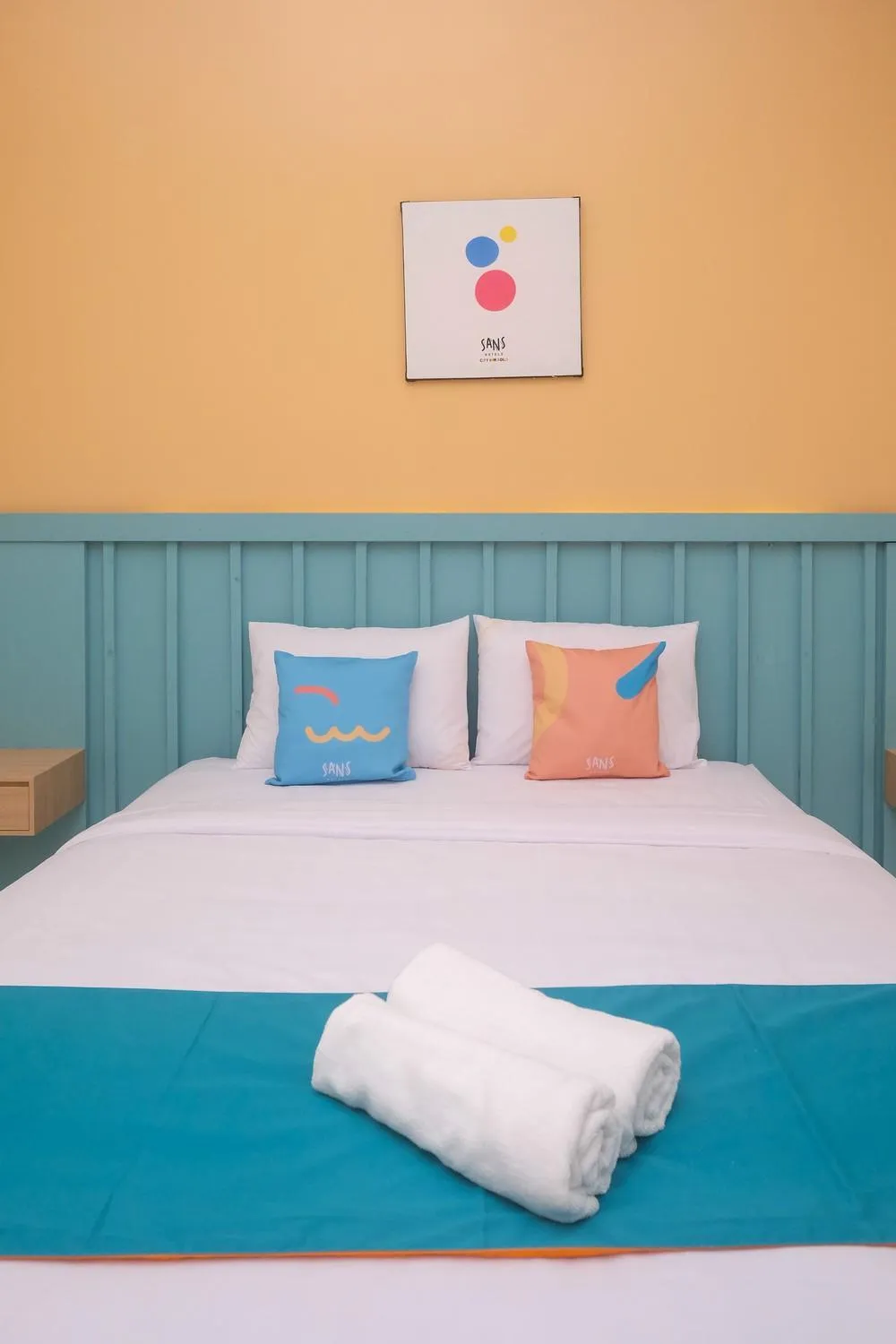 Bed in Sans Hotel City Inn Solo by RedDoorz