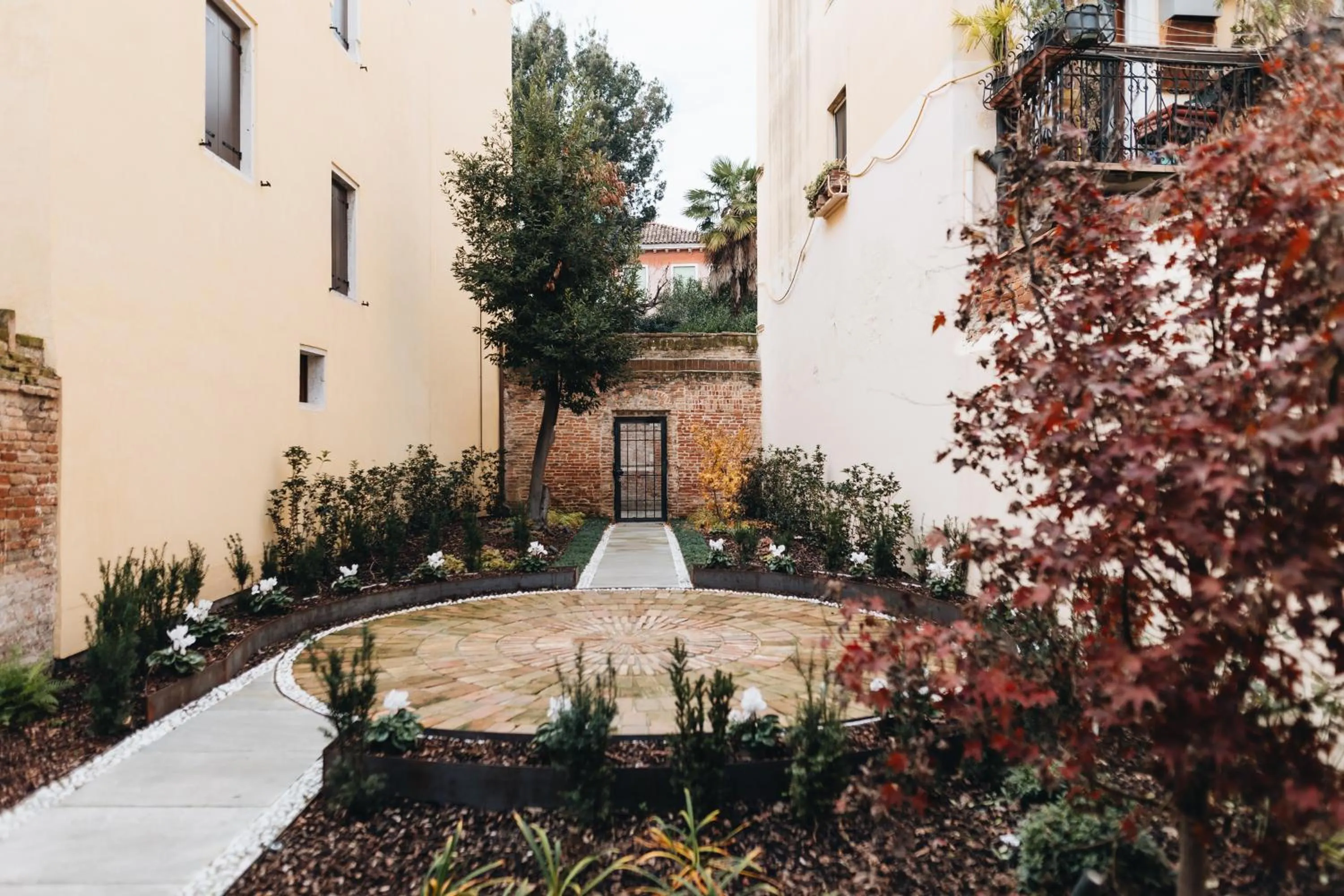 Garden in San Vio Palace Luxury Apartments