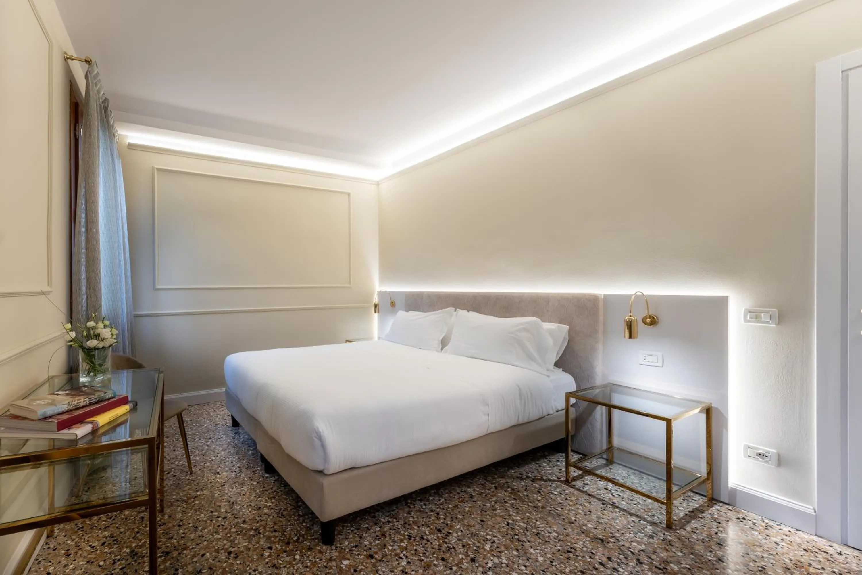 Photo of the whole room, Bed in San Vio Palace Luxury Apartments