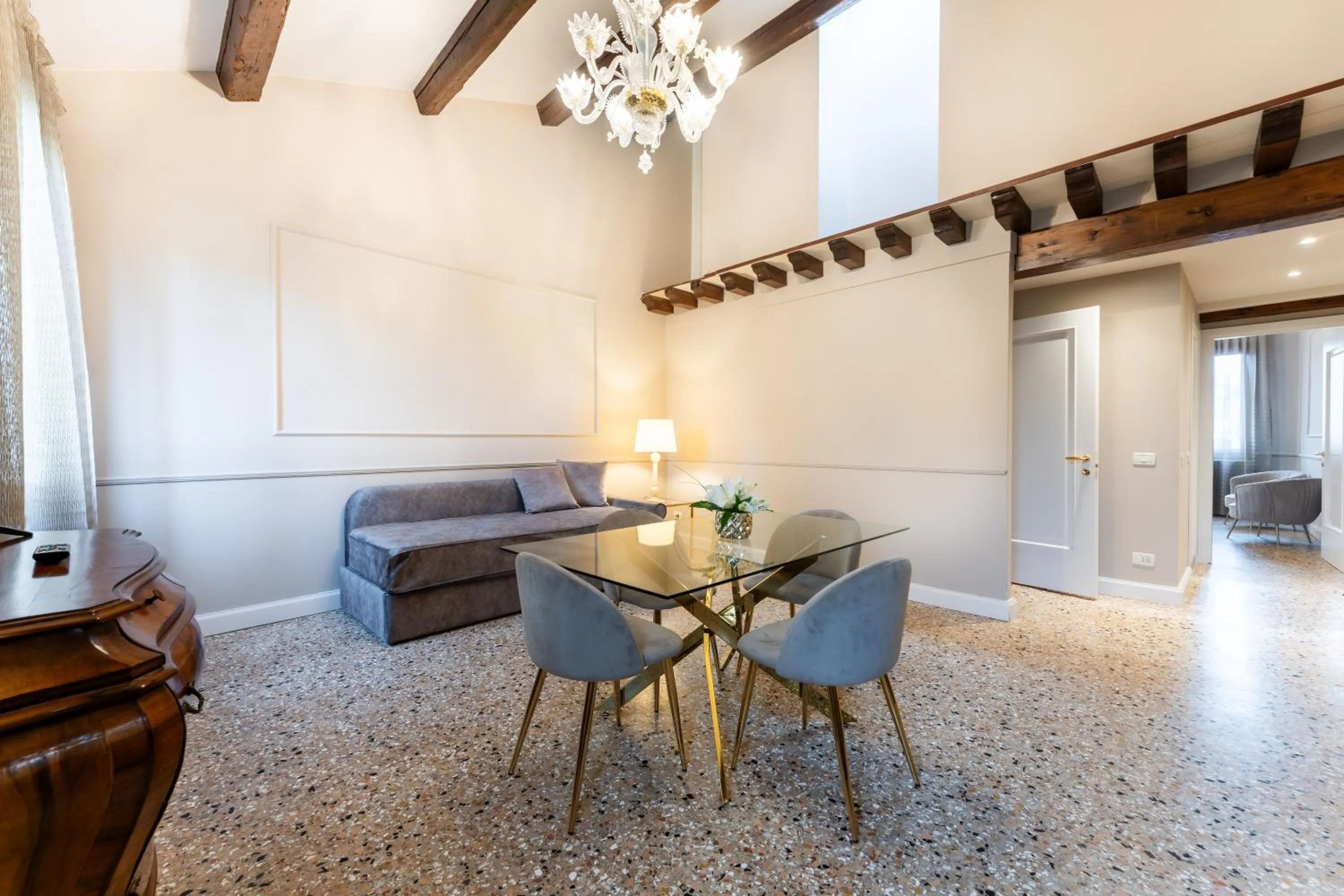 Living room in San Vio Palace Luxury Apartments