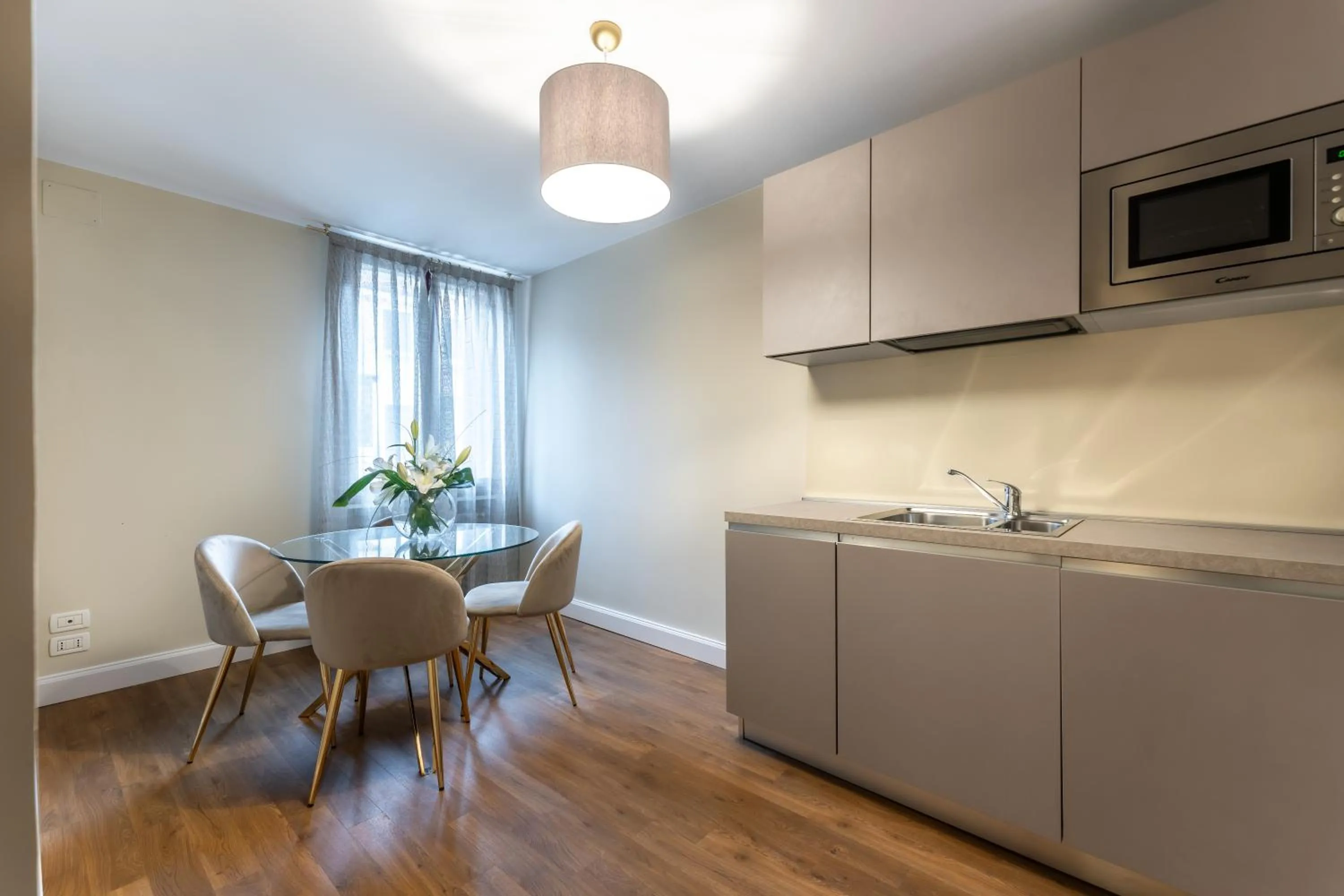 Dining area in San Vio Palace Luxury Apartments