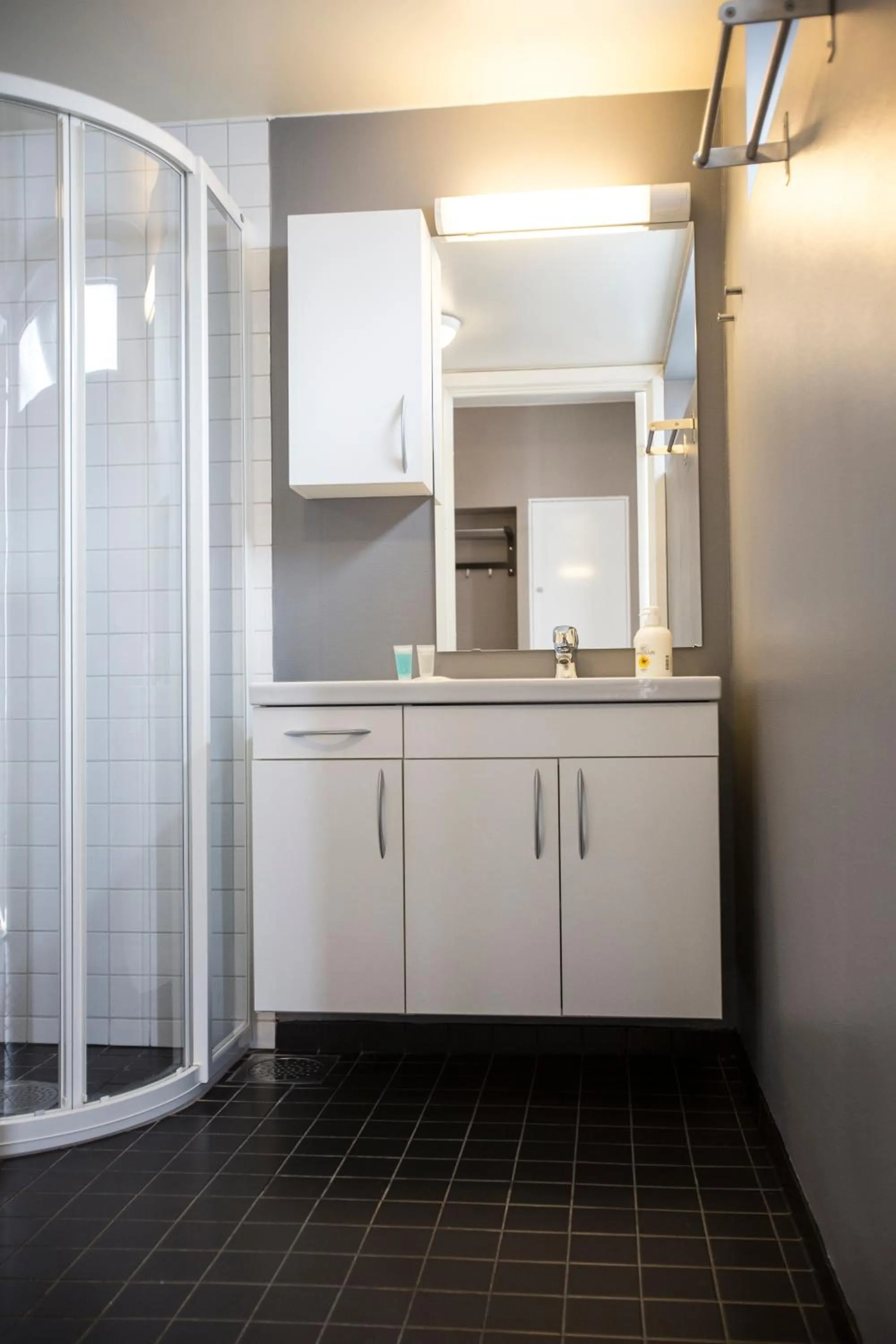 Shower in Klostergaarden leilighetshotell AS - Best Housing Apartments