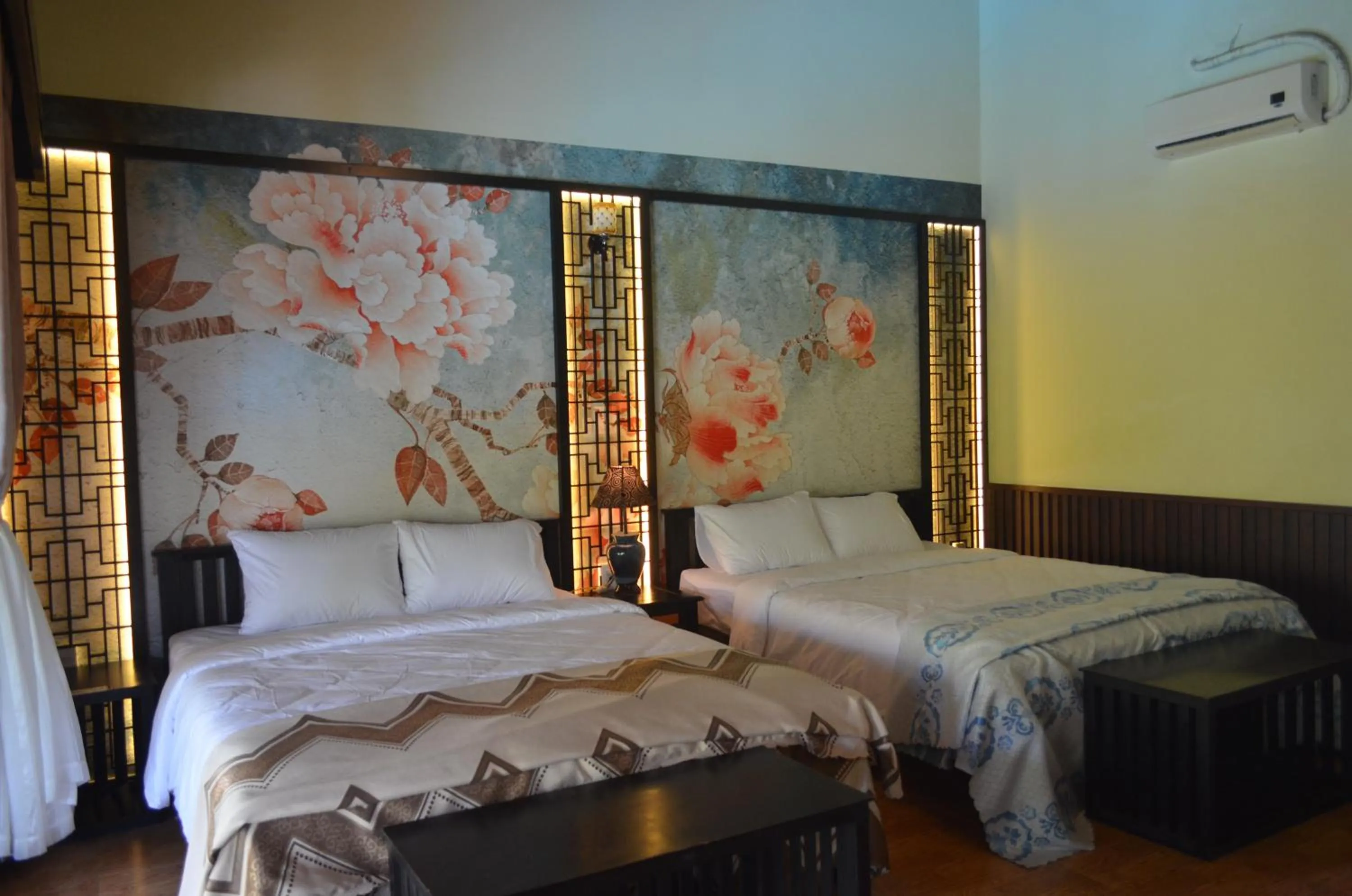 Bed in Rang Garden Beach Side