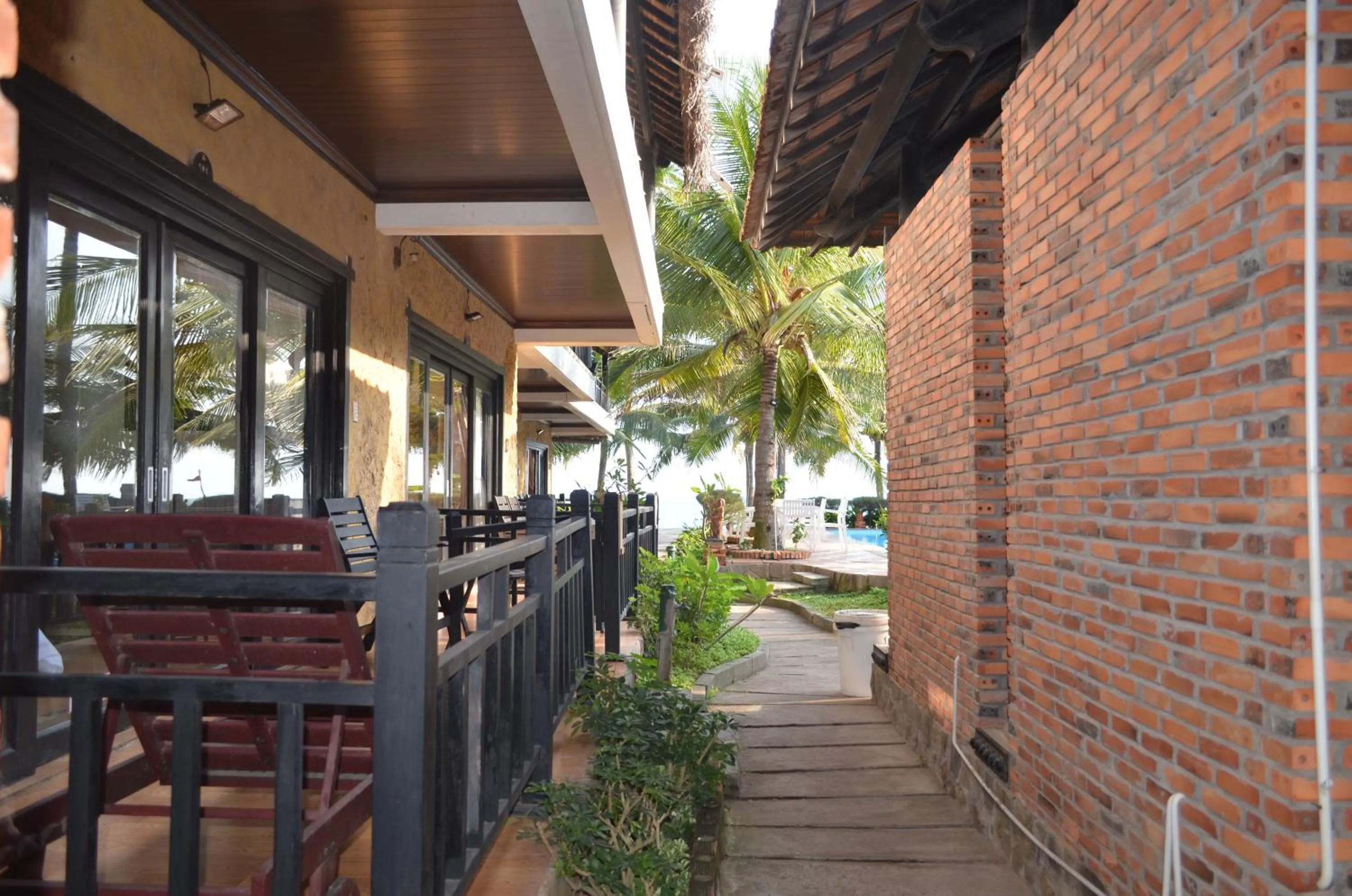 Facade/entrance in Rang Garden Beach Side