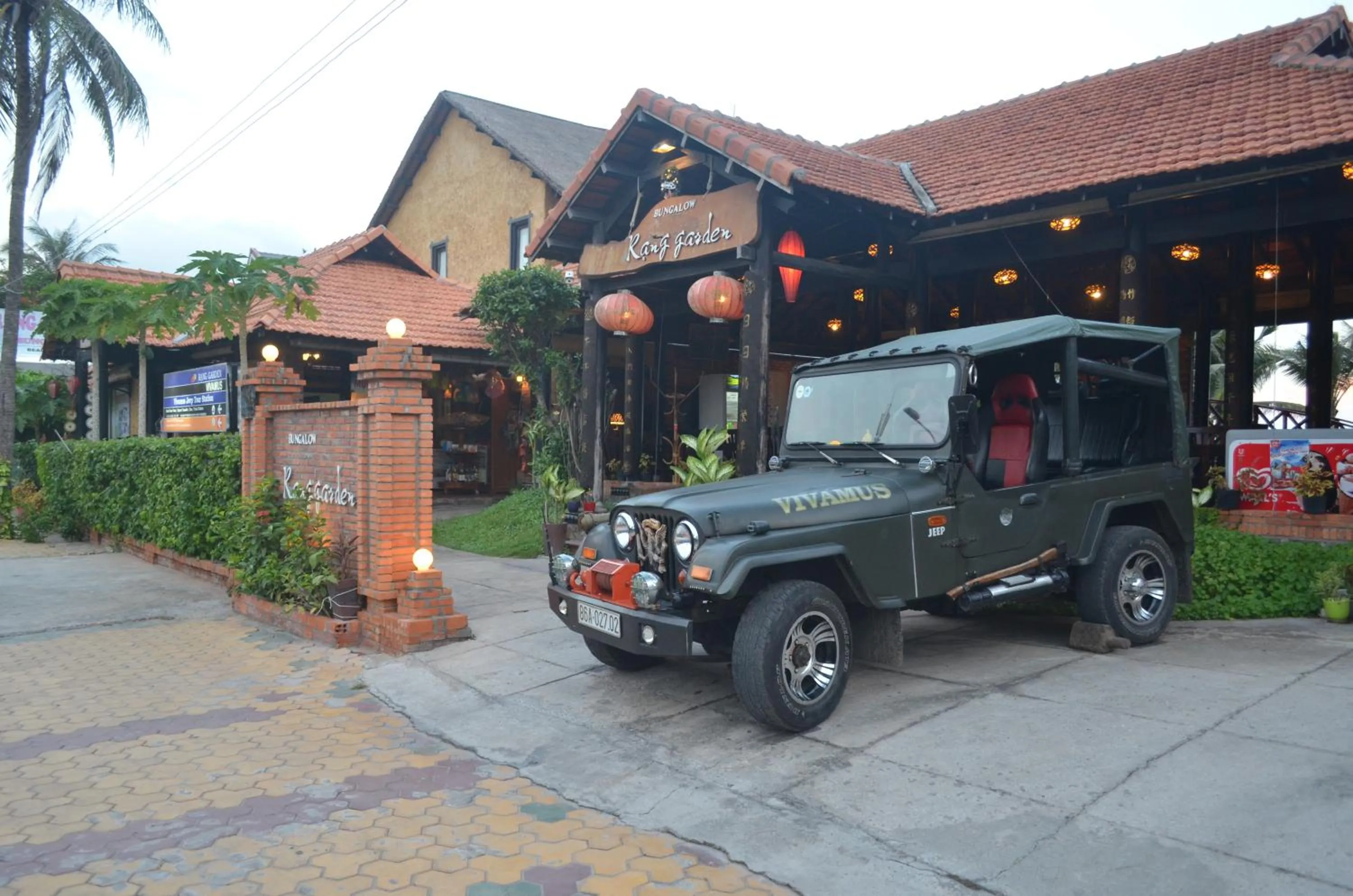 Facade/entrance in Rang Garden Beach Side