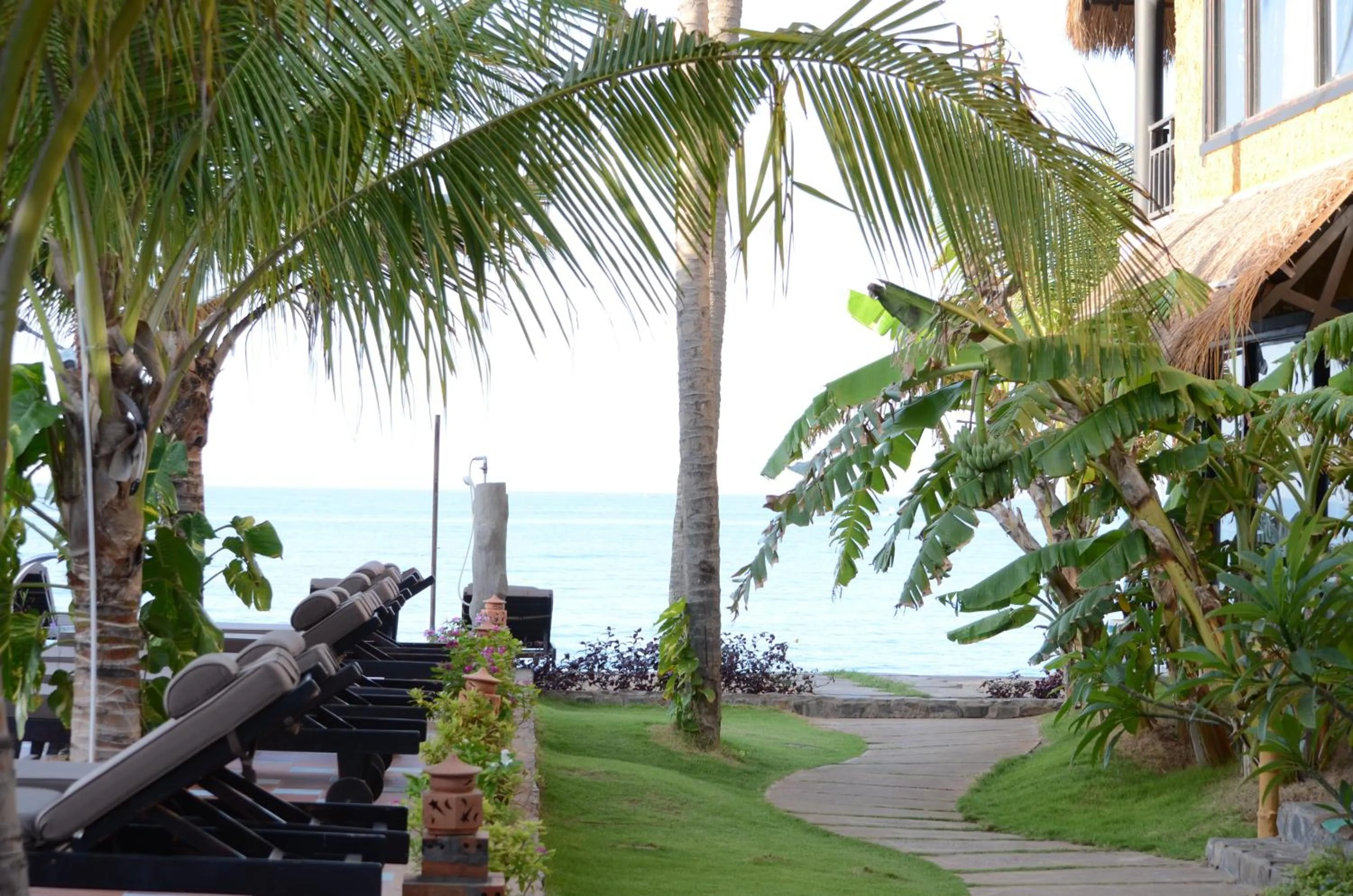 Day in Rang Garden Beach Side