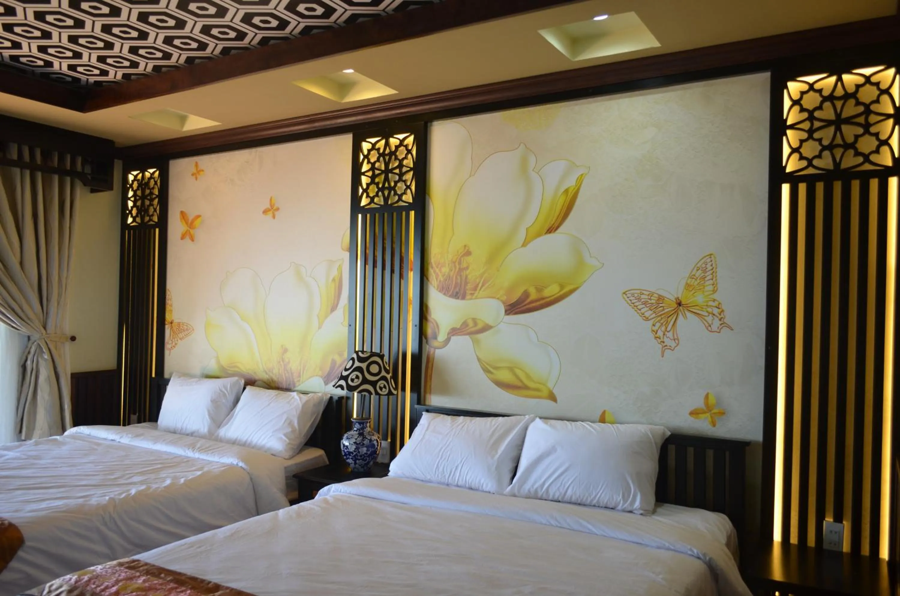 Bed in Rang Garden Beach Side