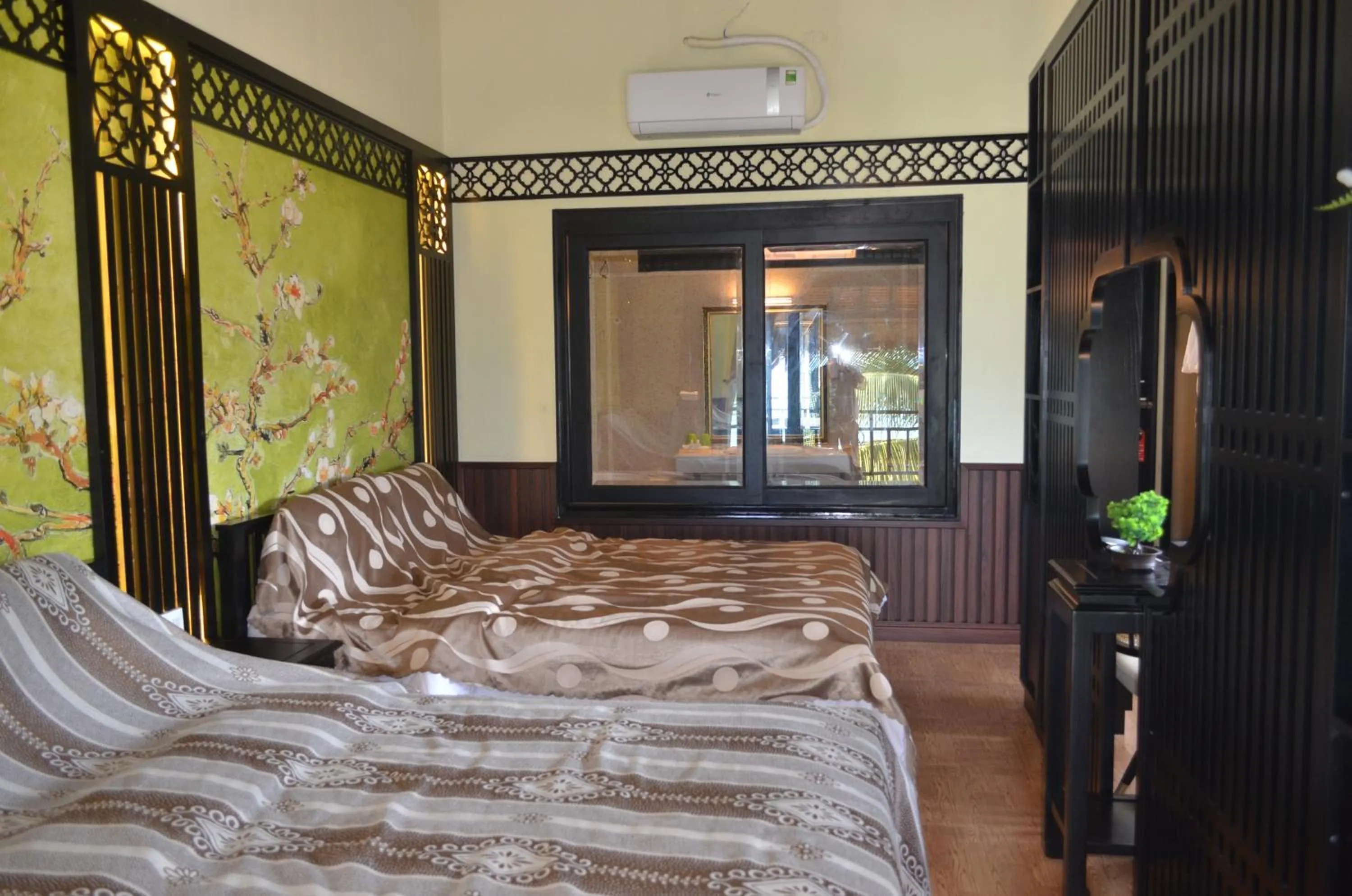 Bedroom, Bed in Rang Garden Beach Side