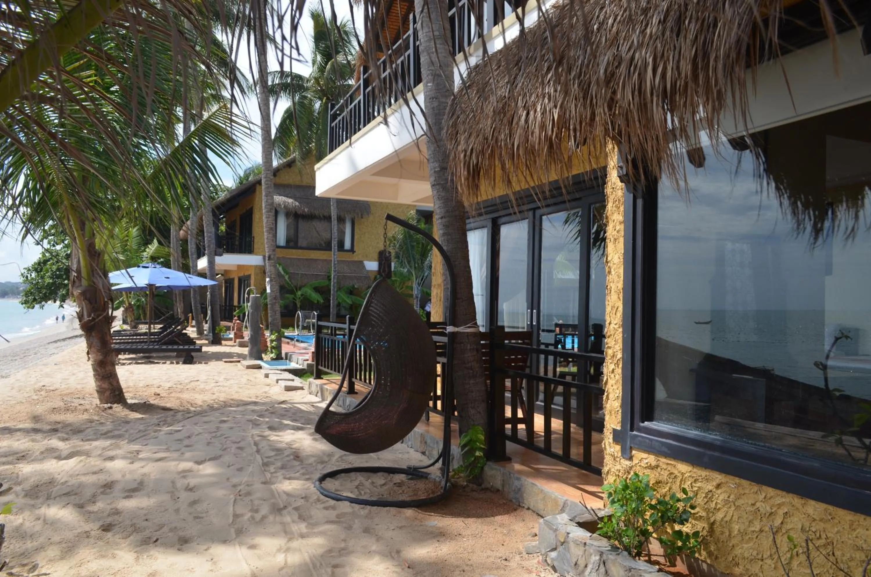Children play ground in Rang Garden Beach Side