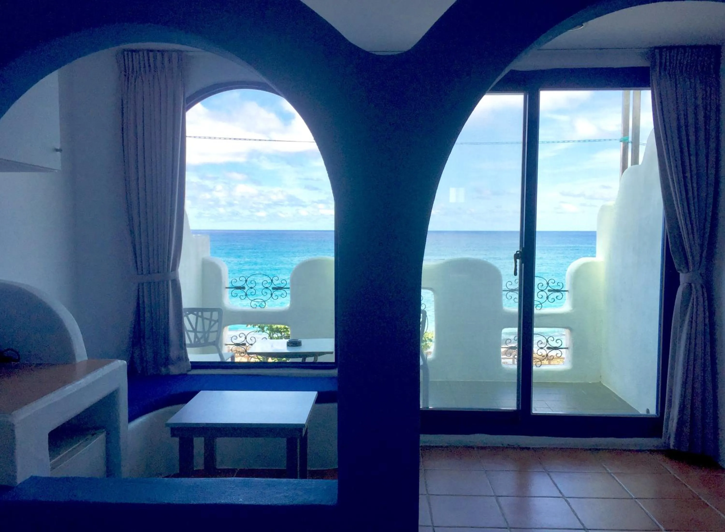 Decorative detail in Seyan Inn