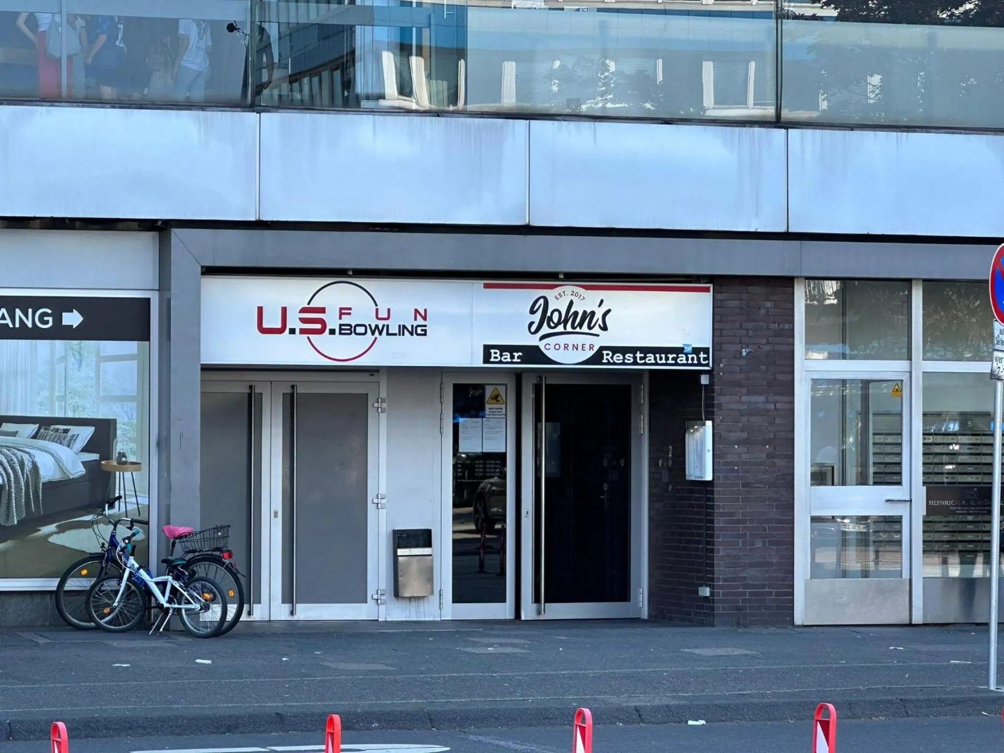 Bowling in Ferienwohnung im Hamburger Straße-2
