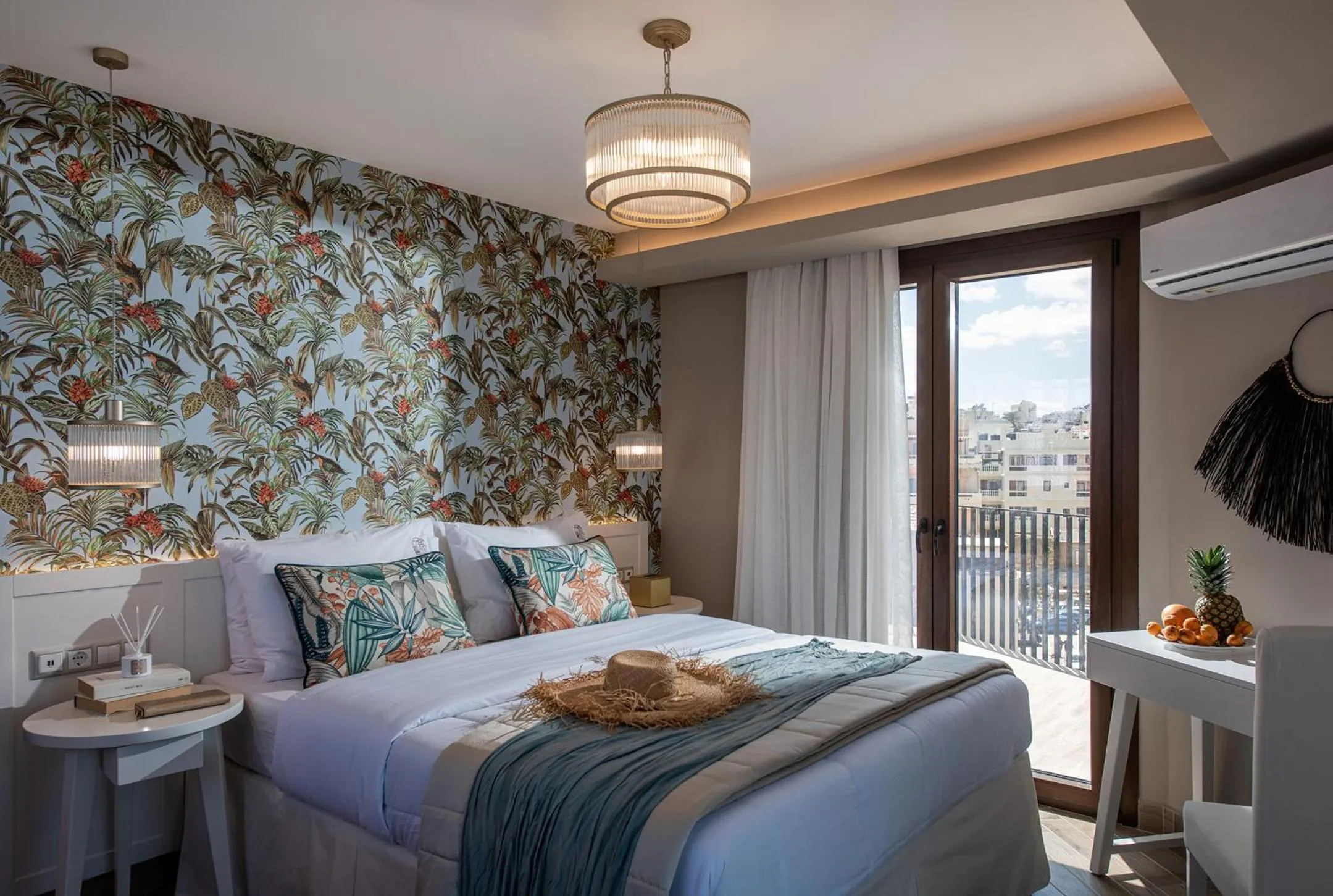 Bed in Vespera City Hotel