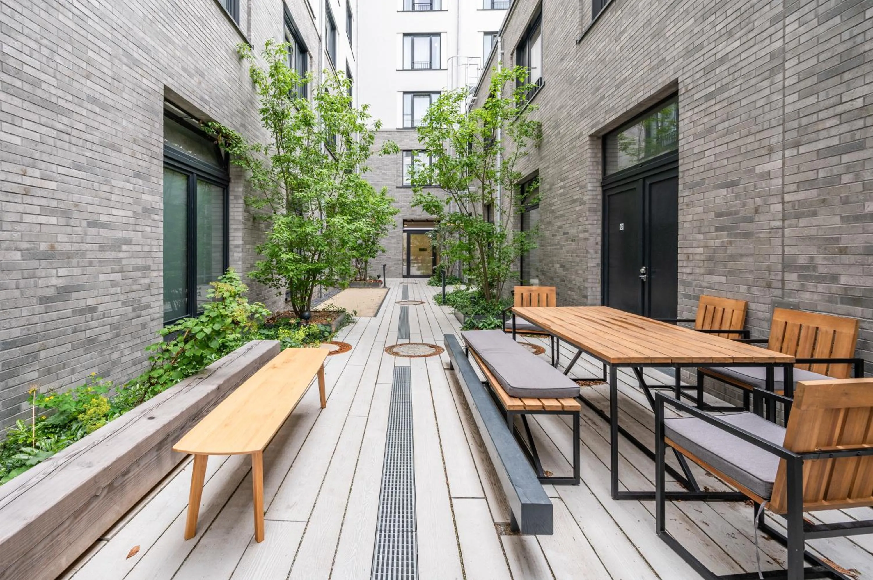 Inner courtyard view in Habyt-The Waterfront